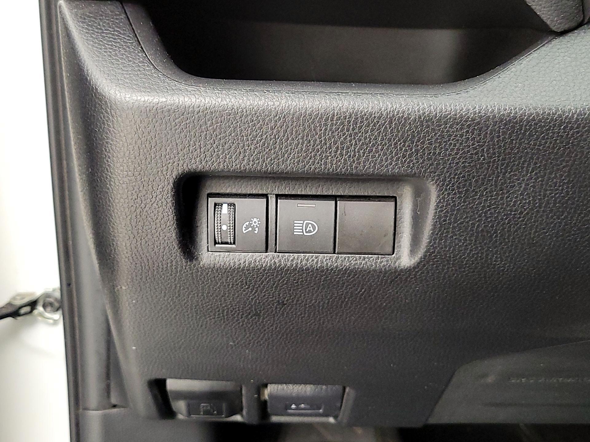 Thumbnail: 2023 Toyota RAV4 - 13