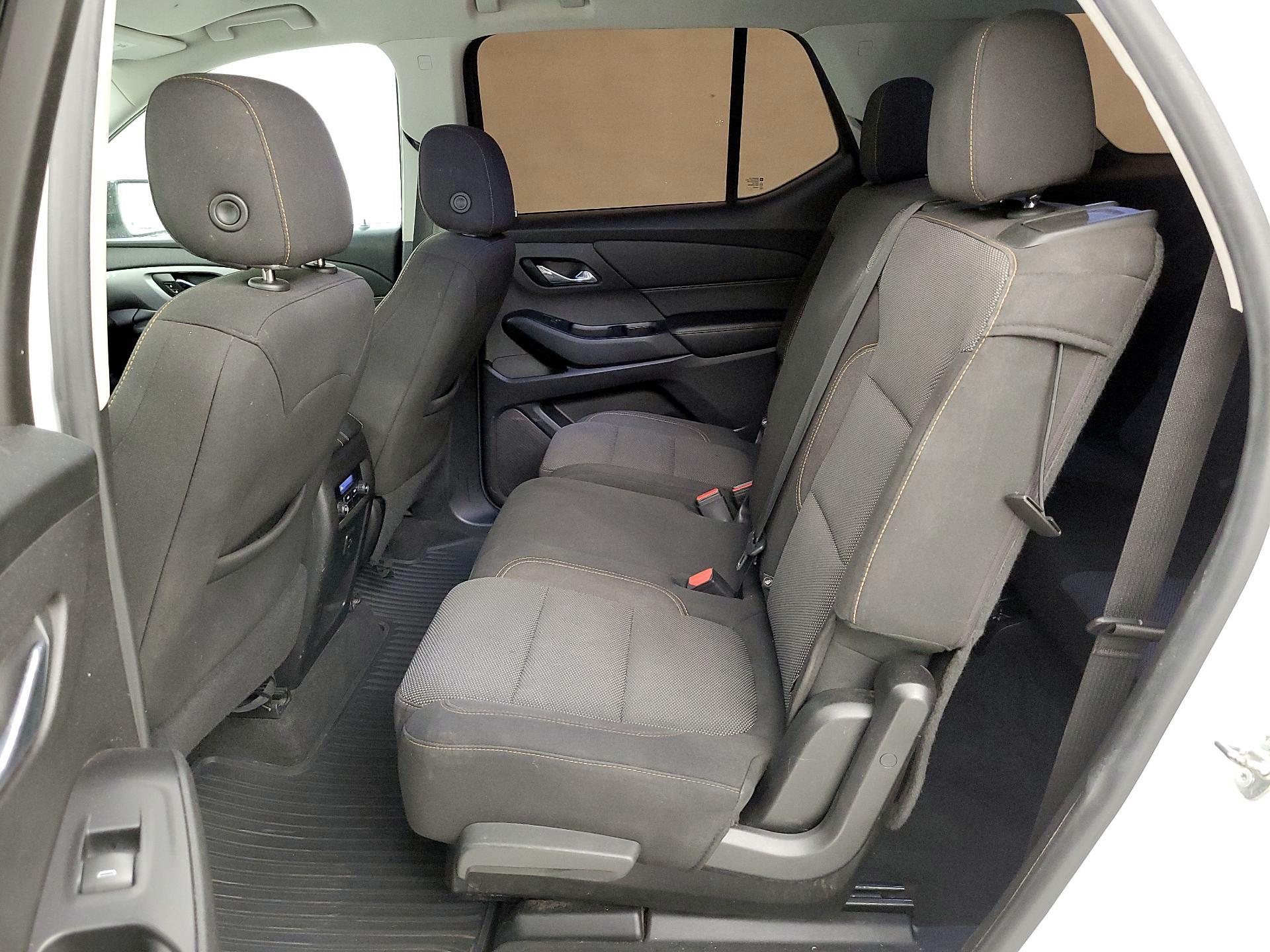 Thumbnail: 2019 Chevrolet Traverse - 19