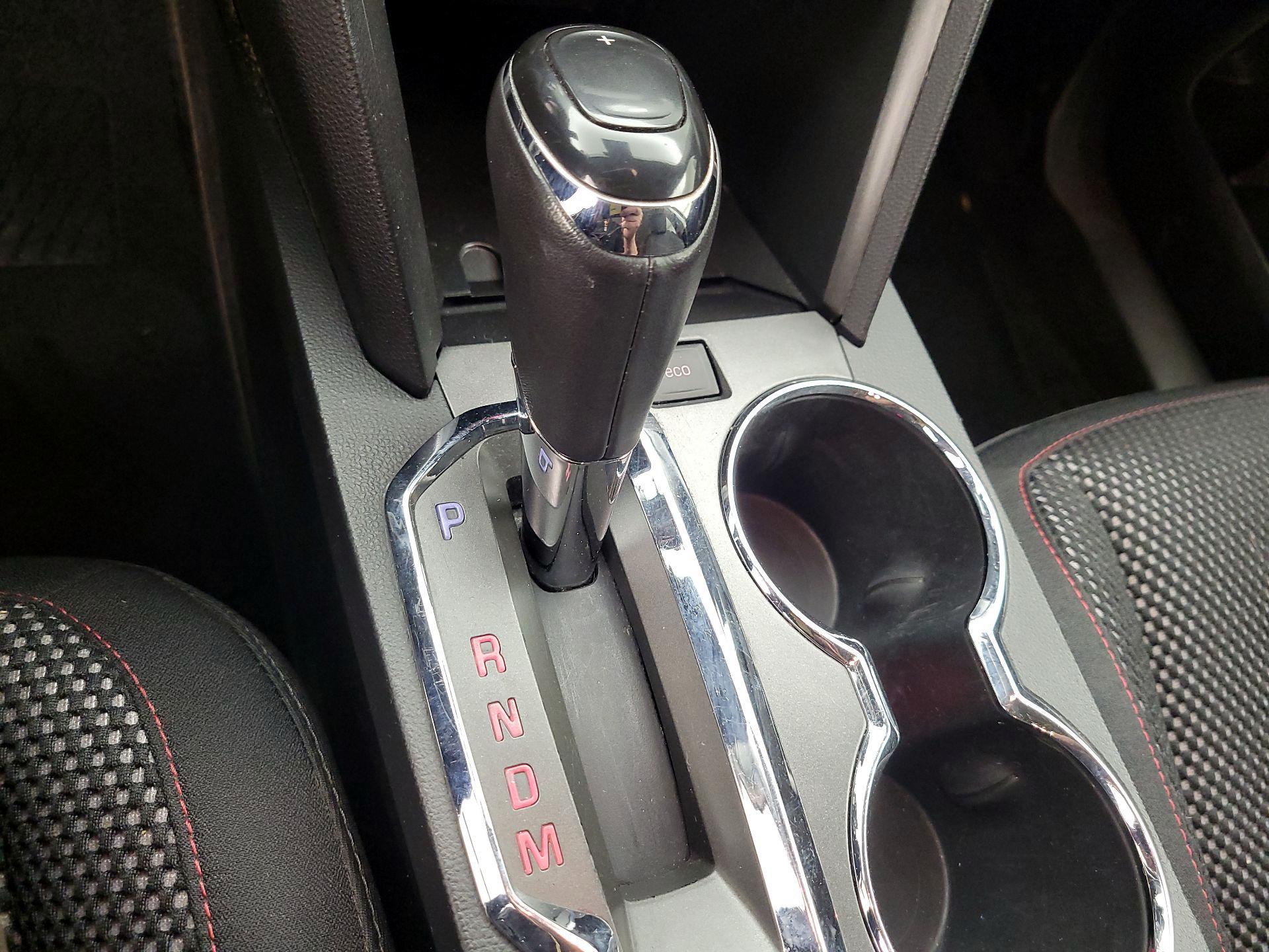 Thumbnail: 2016 GMC Terrain - 15