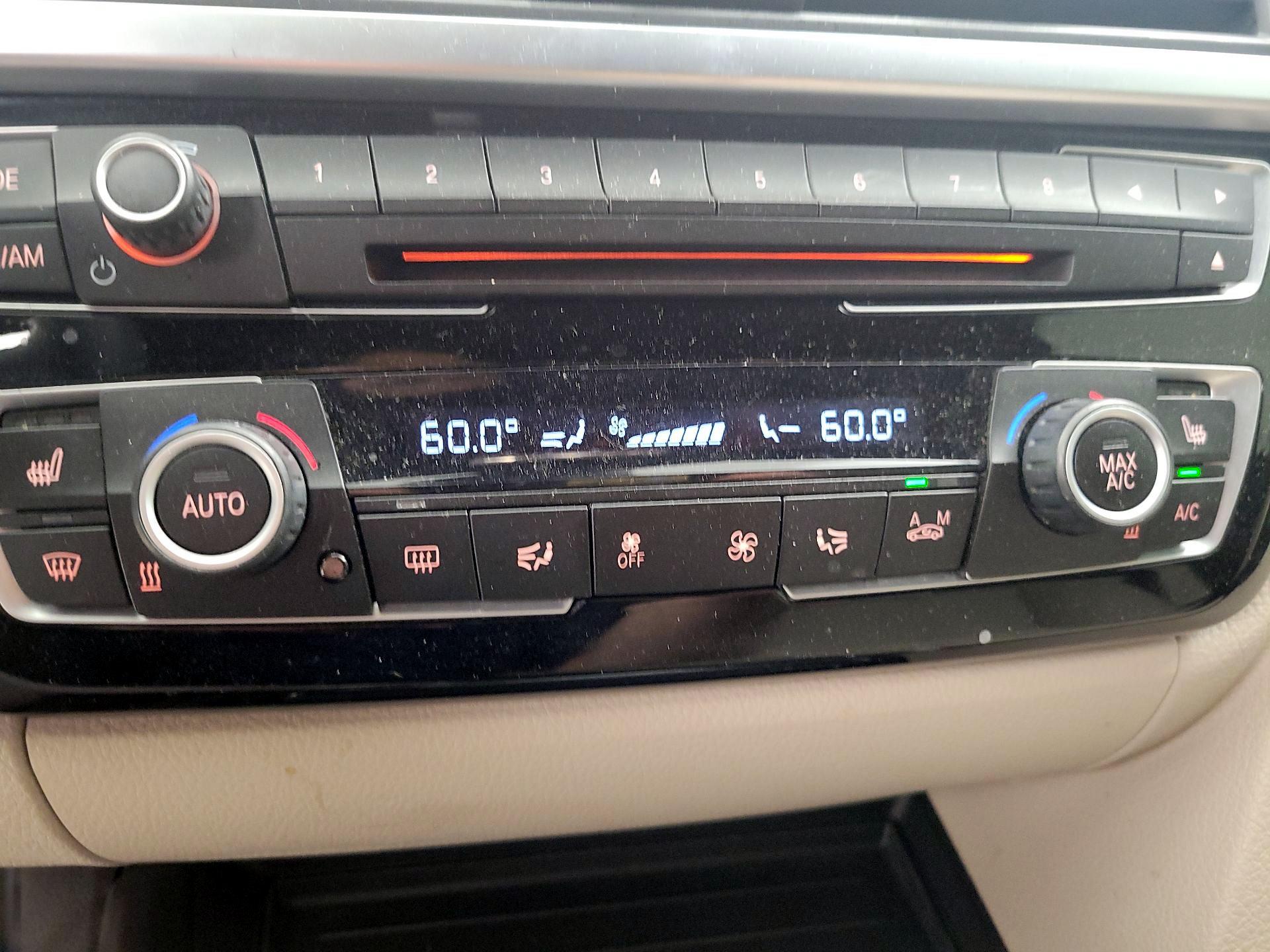 Thumbnail: 2017 BMW 3 Series - 14