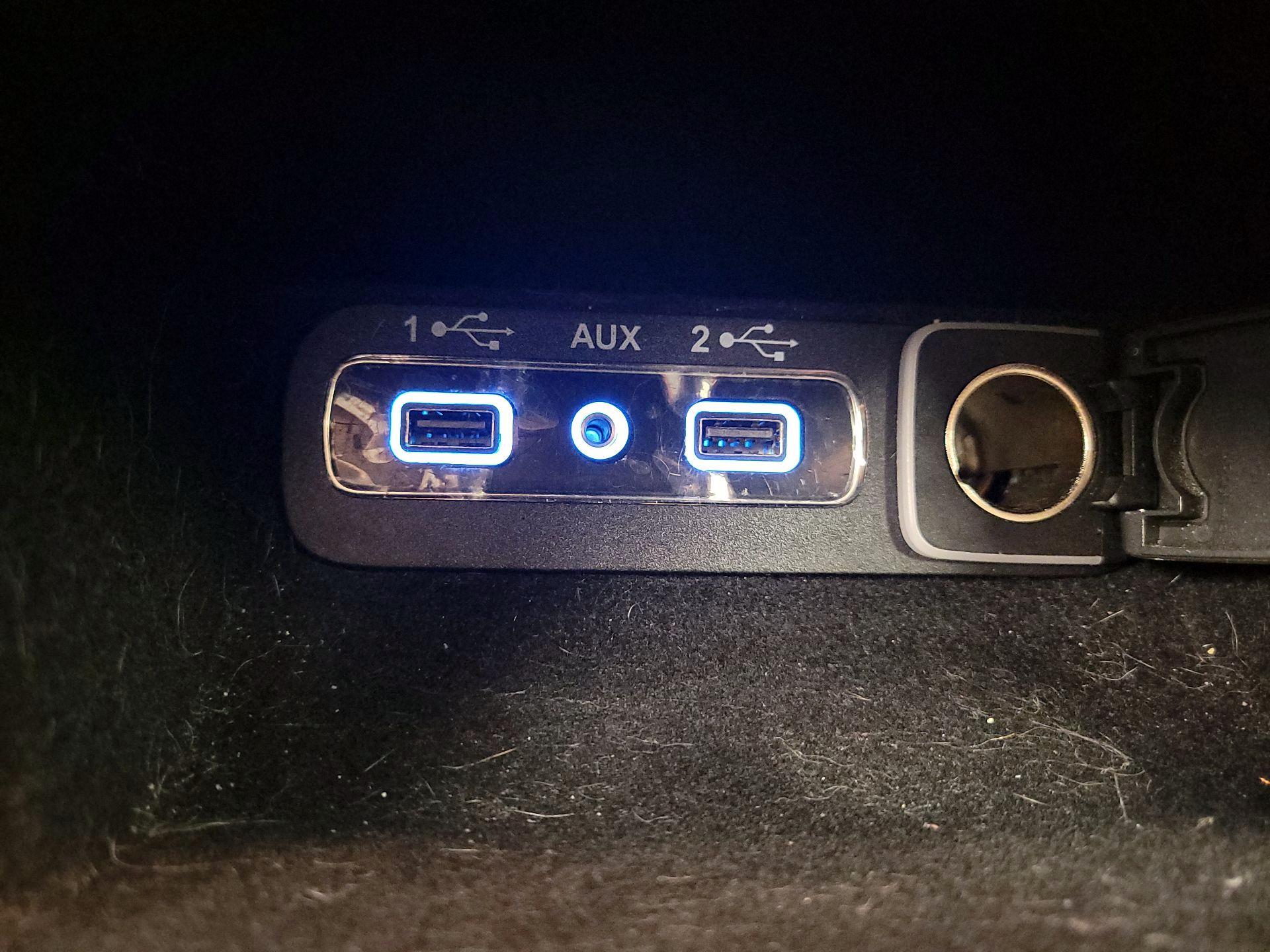 Thumbnail: 2020 Jeep Grand Cherokee - 17