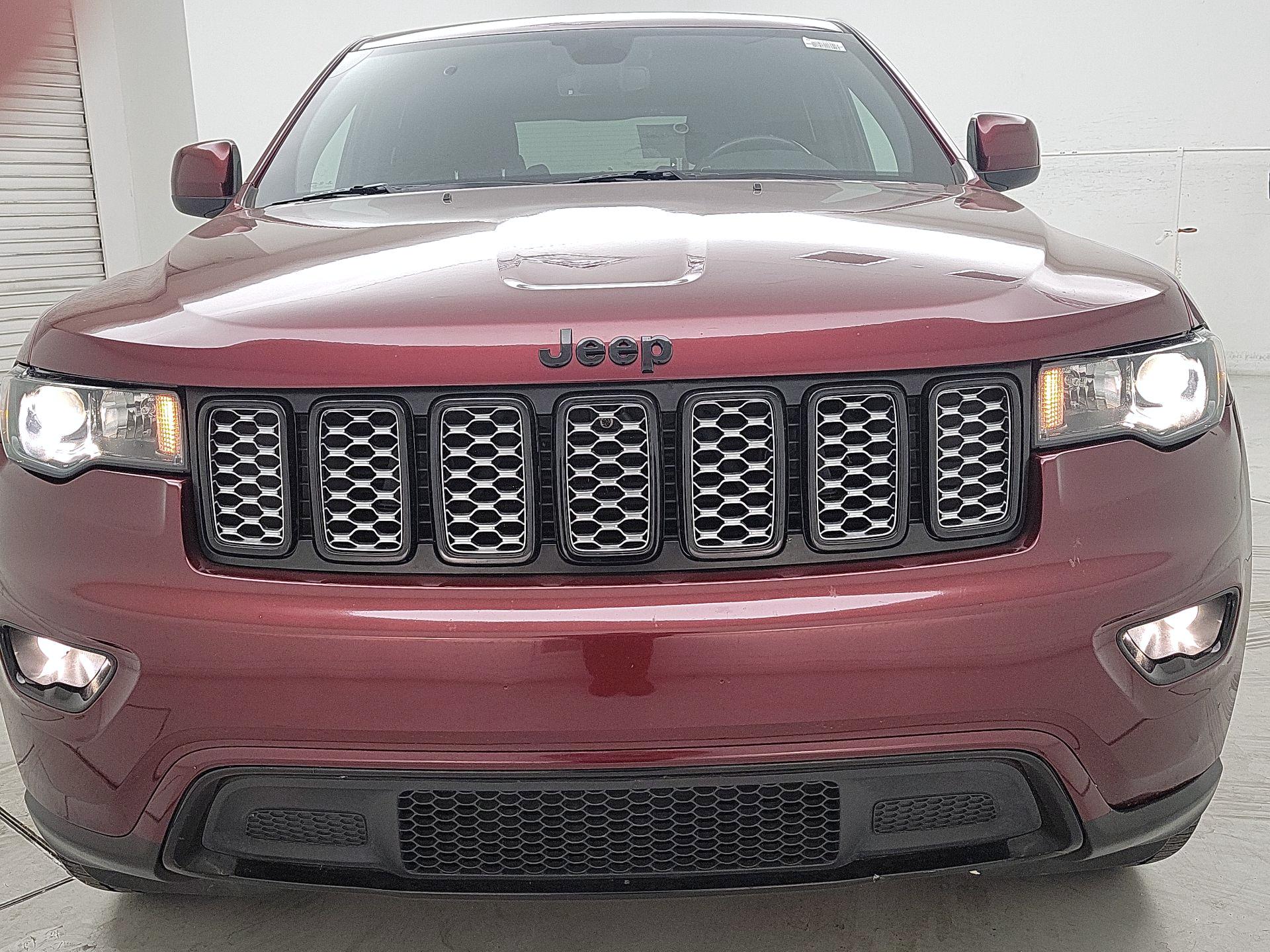 Thumbnail: 2020 Jeep Grand Cherokee - 2