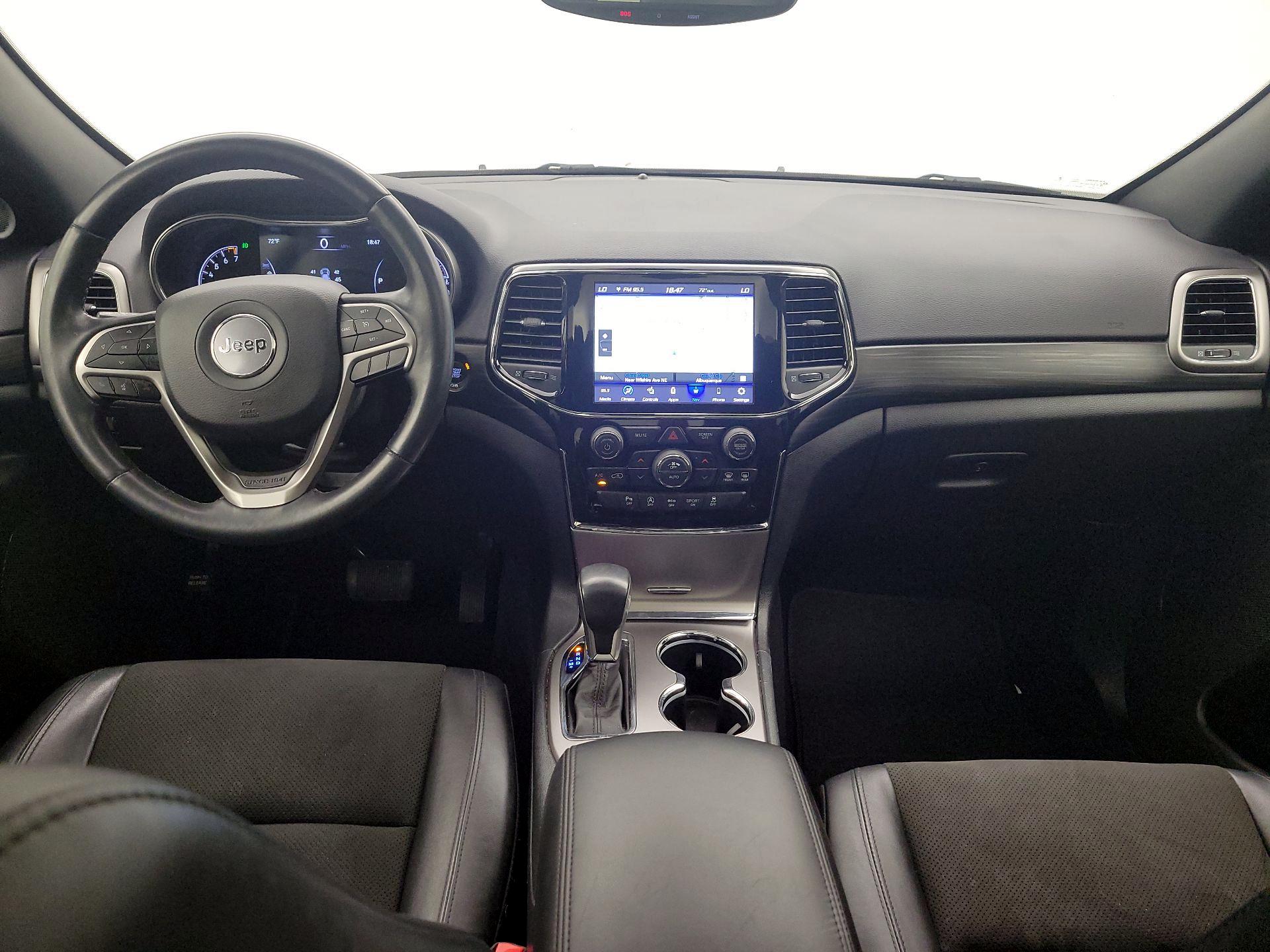 Thumbnail: 2020 Jeep Grand Cherokee - 8