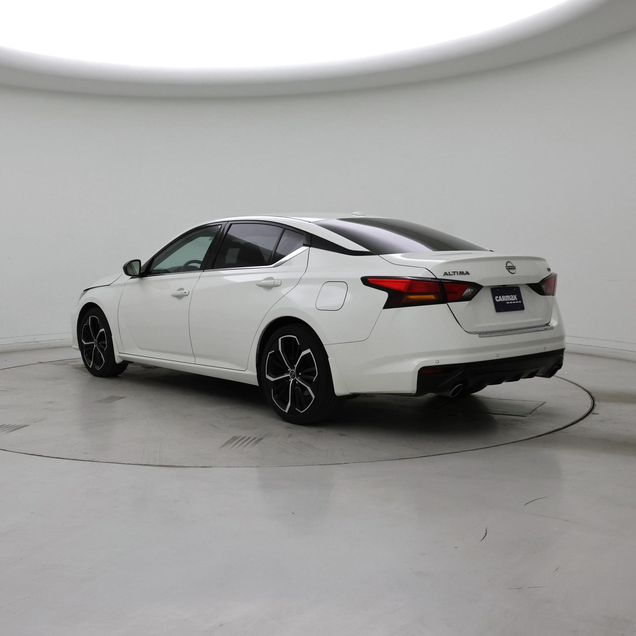 Thumbnail: 2023 Nissan Altima - 2