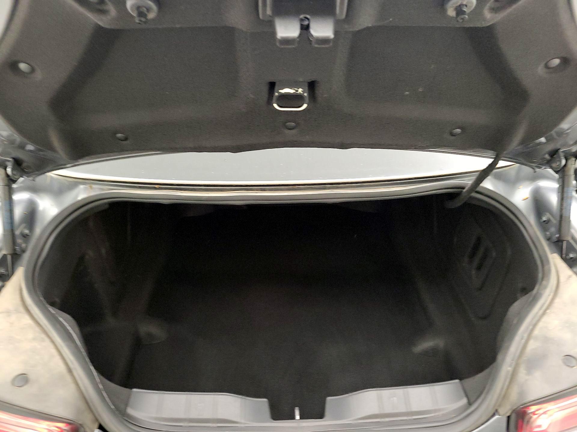 Thumbnail: 2021 Chevrolet Camaro - 14