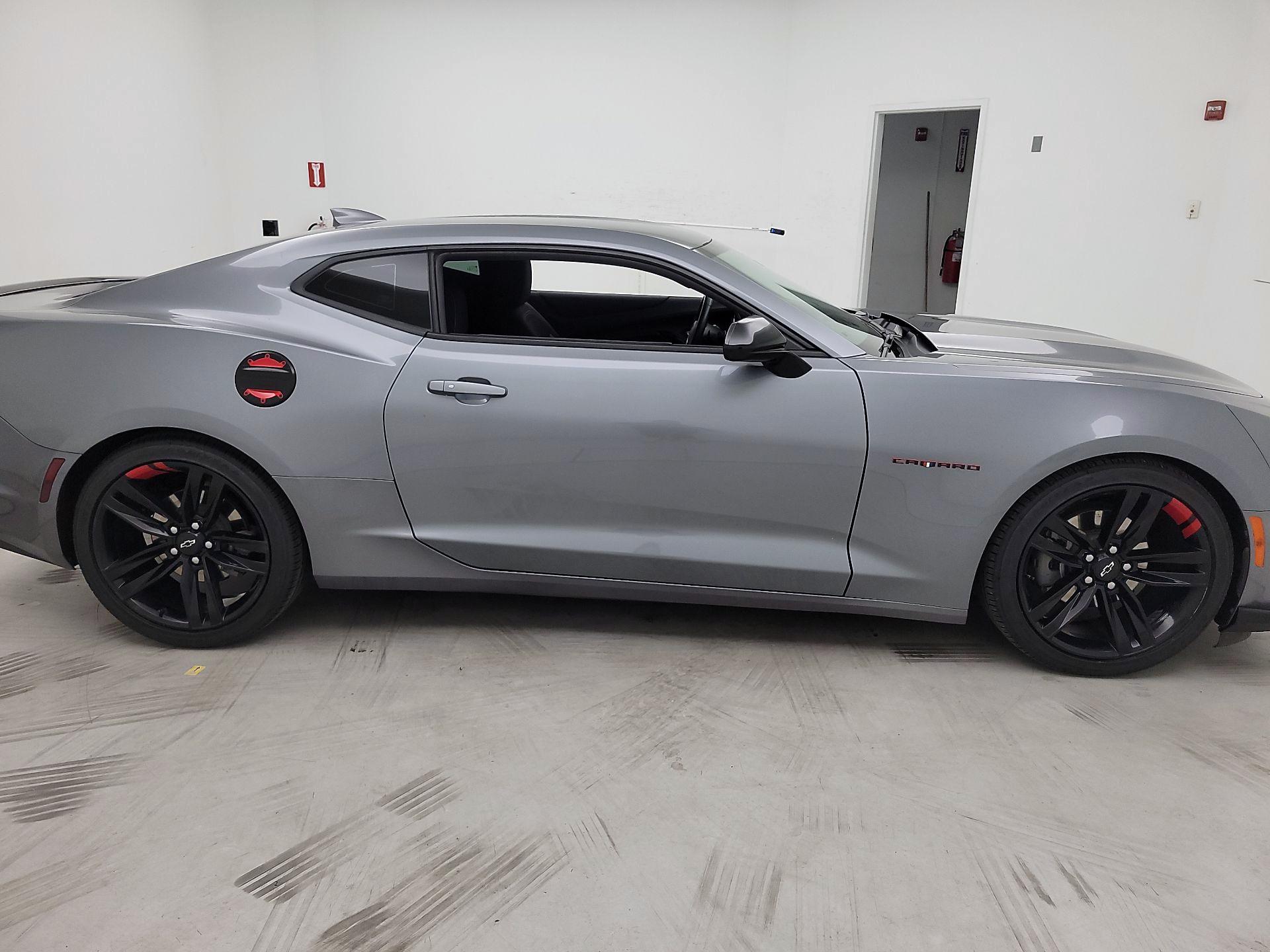 Thumbnail: 2021 Chevrolet Camaro - 4