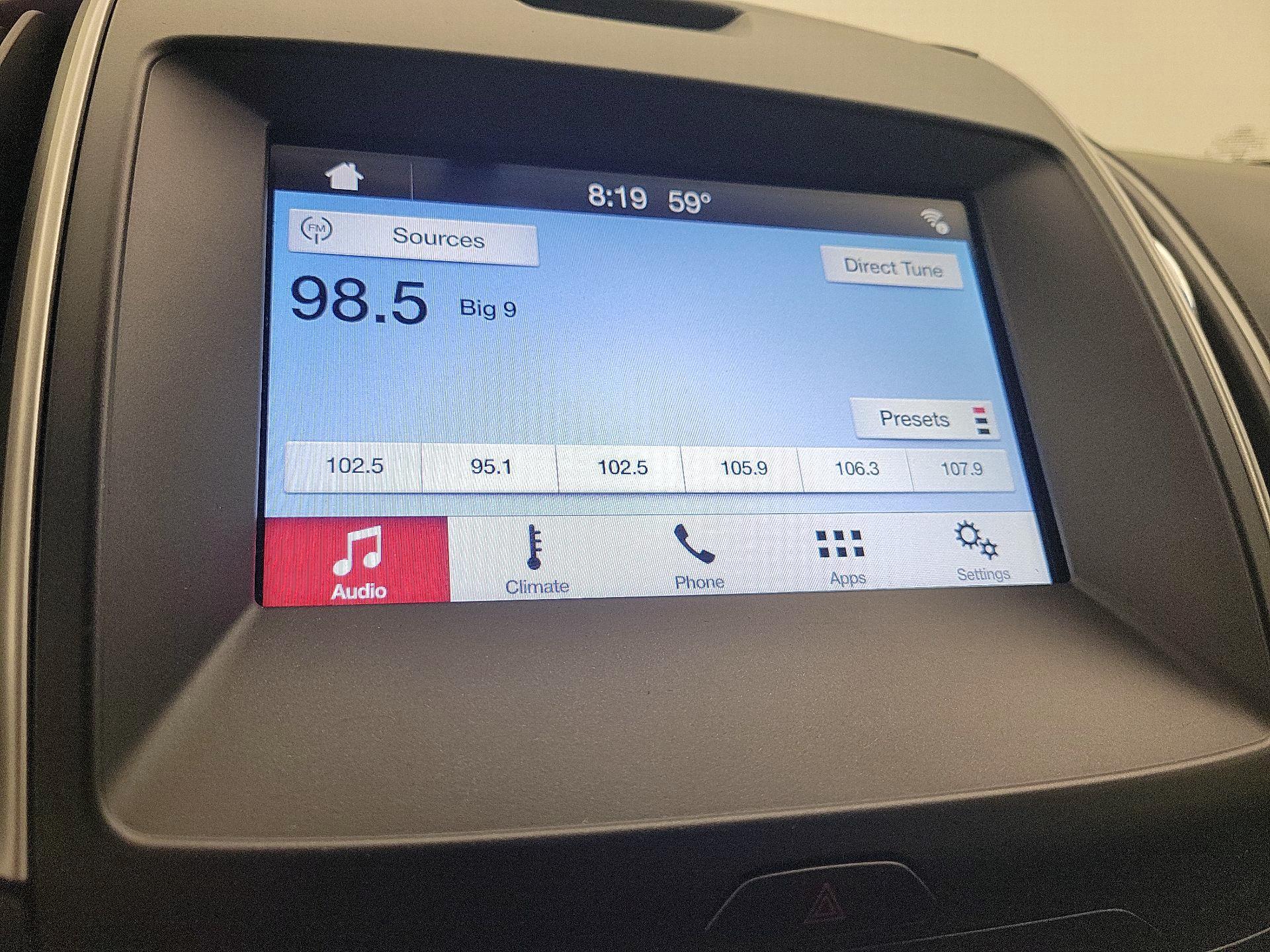 Thumbnail: 2017 Ford Edge - 15