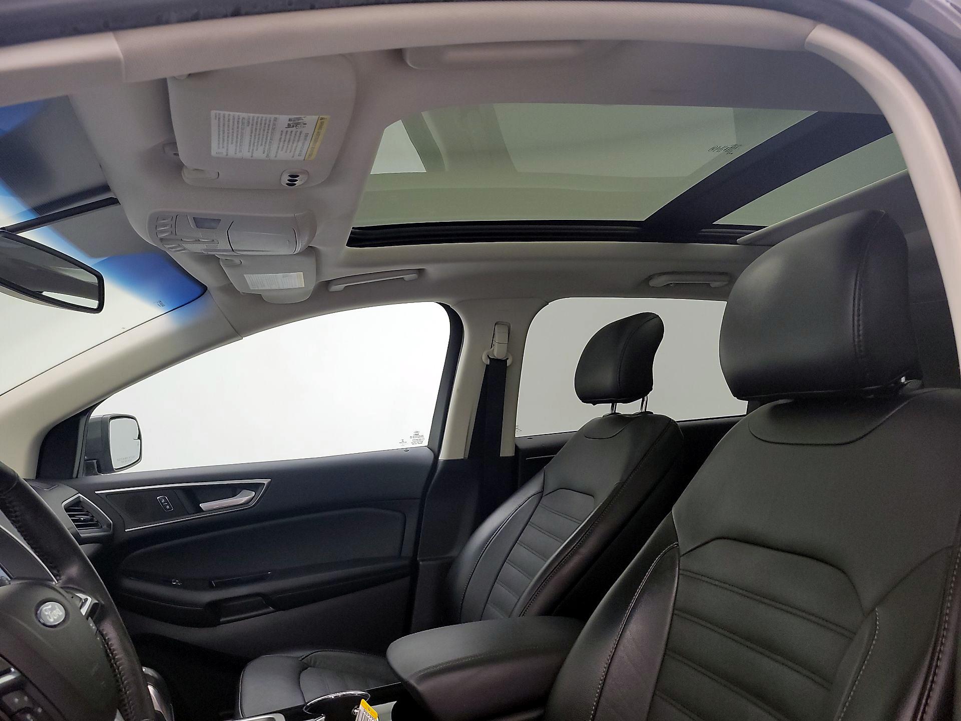 Thumbnail: 2017 Ford Edge - 19