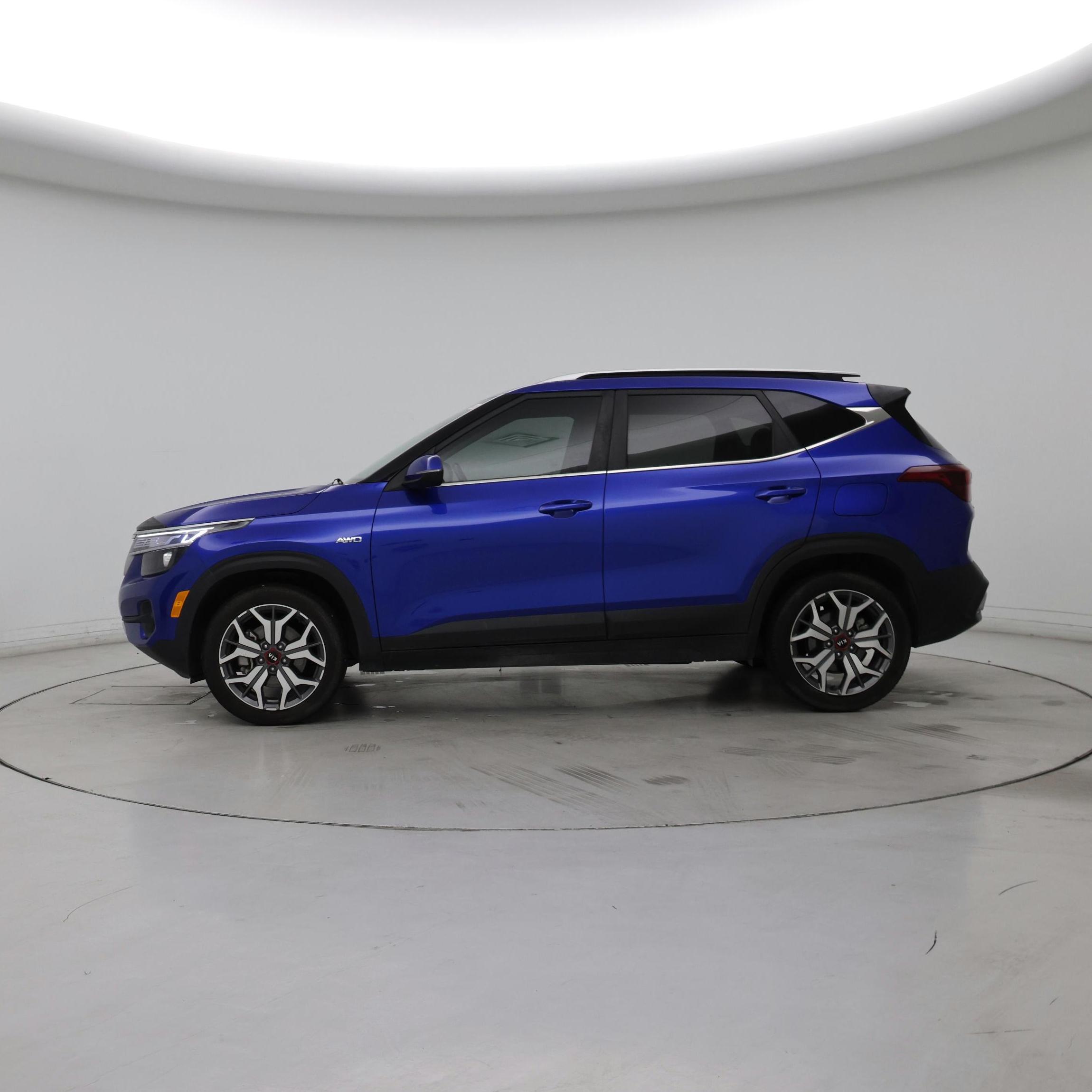 Thumbnail: 2021 Kia Seltos - 3