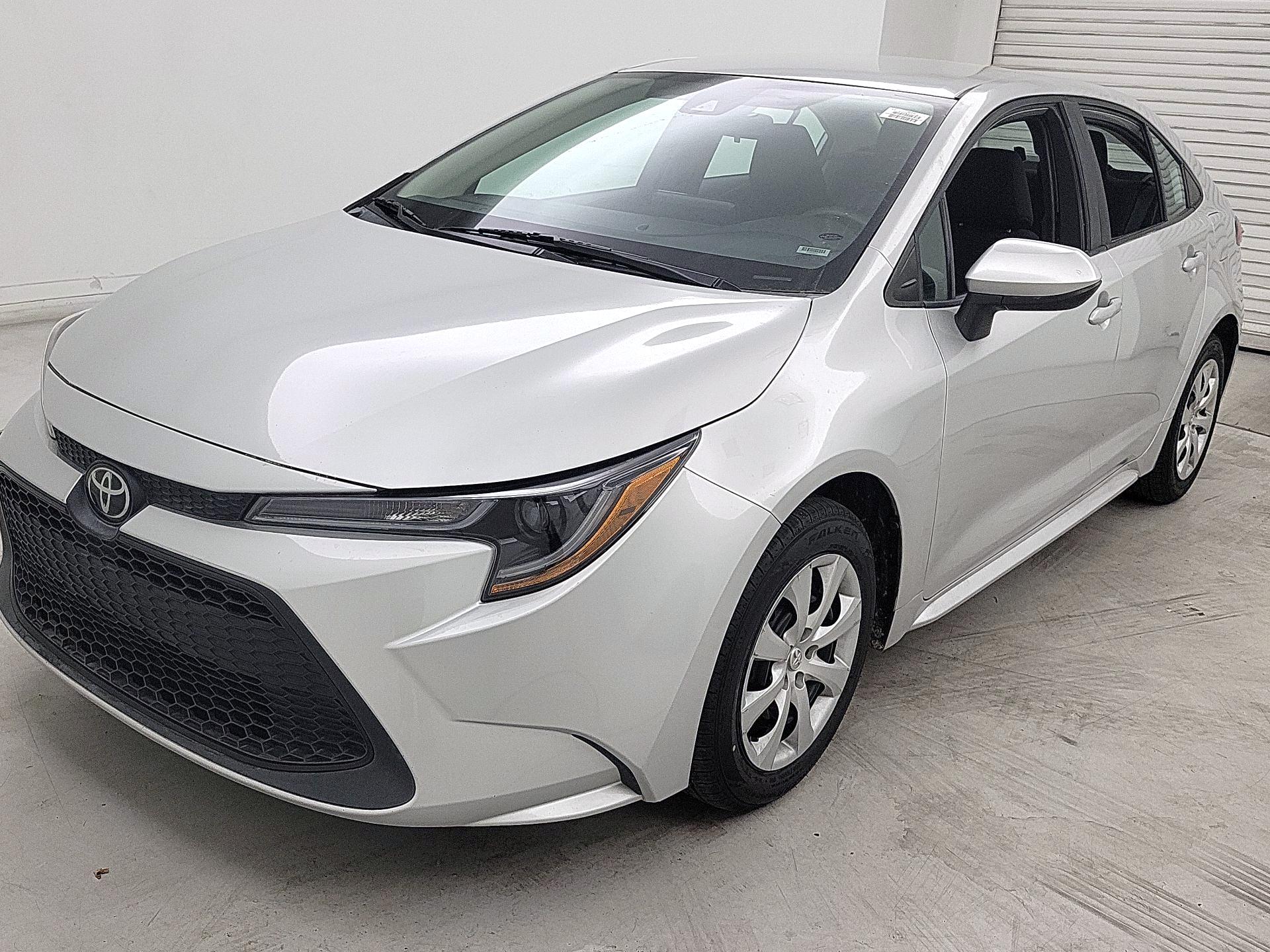 Thumbnail: 2022 Toyota Corolla - 3