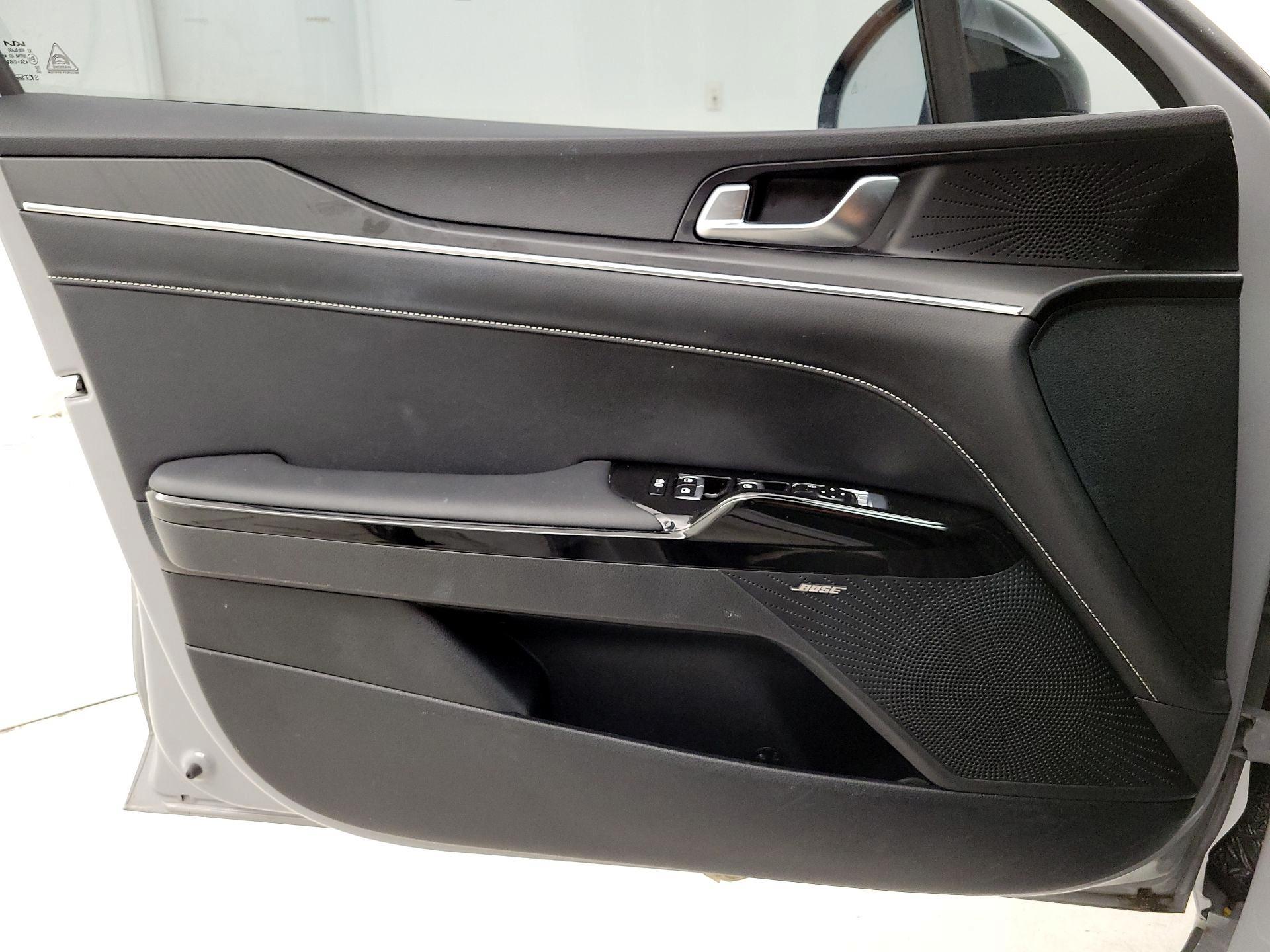 Thumbnail: 2025 Kia K5 - 12