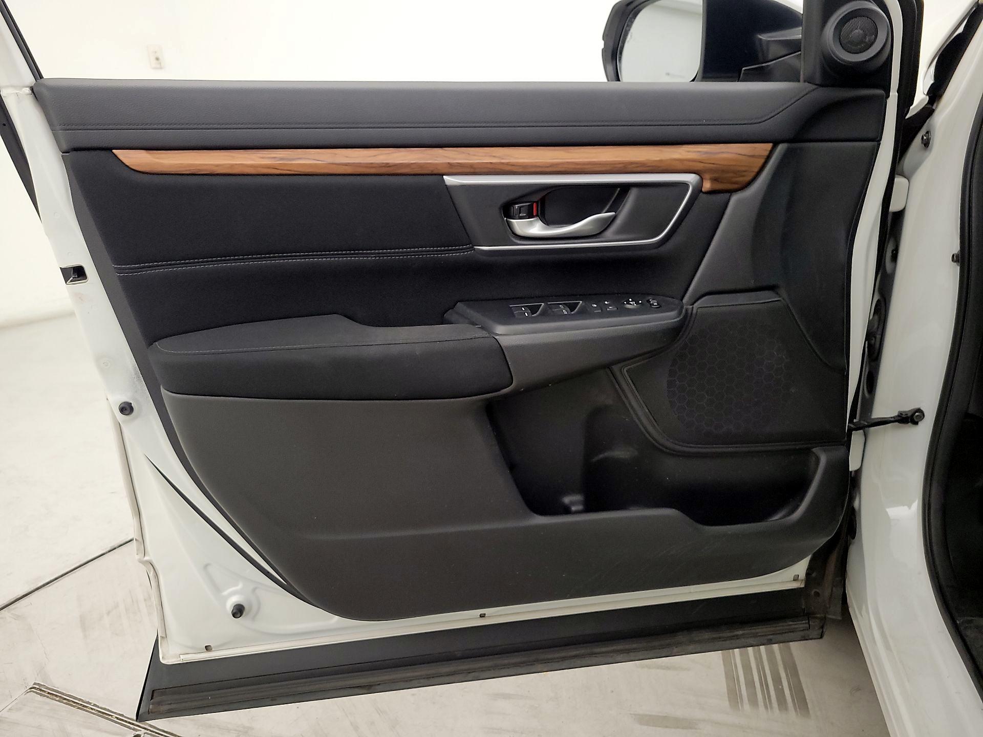 Thumbnail: 2017 Honda CR-V - 12