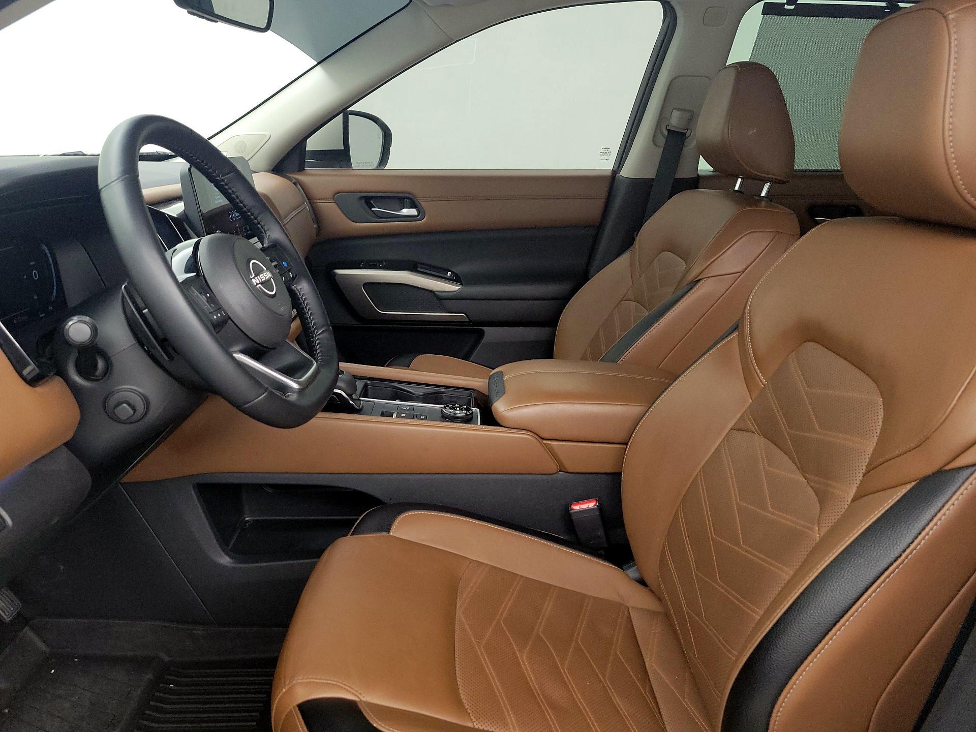 Thumbnail: 2024 Nissan Pathfinder - 11