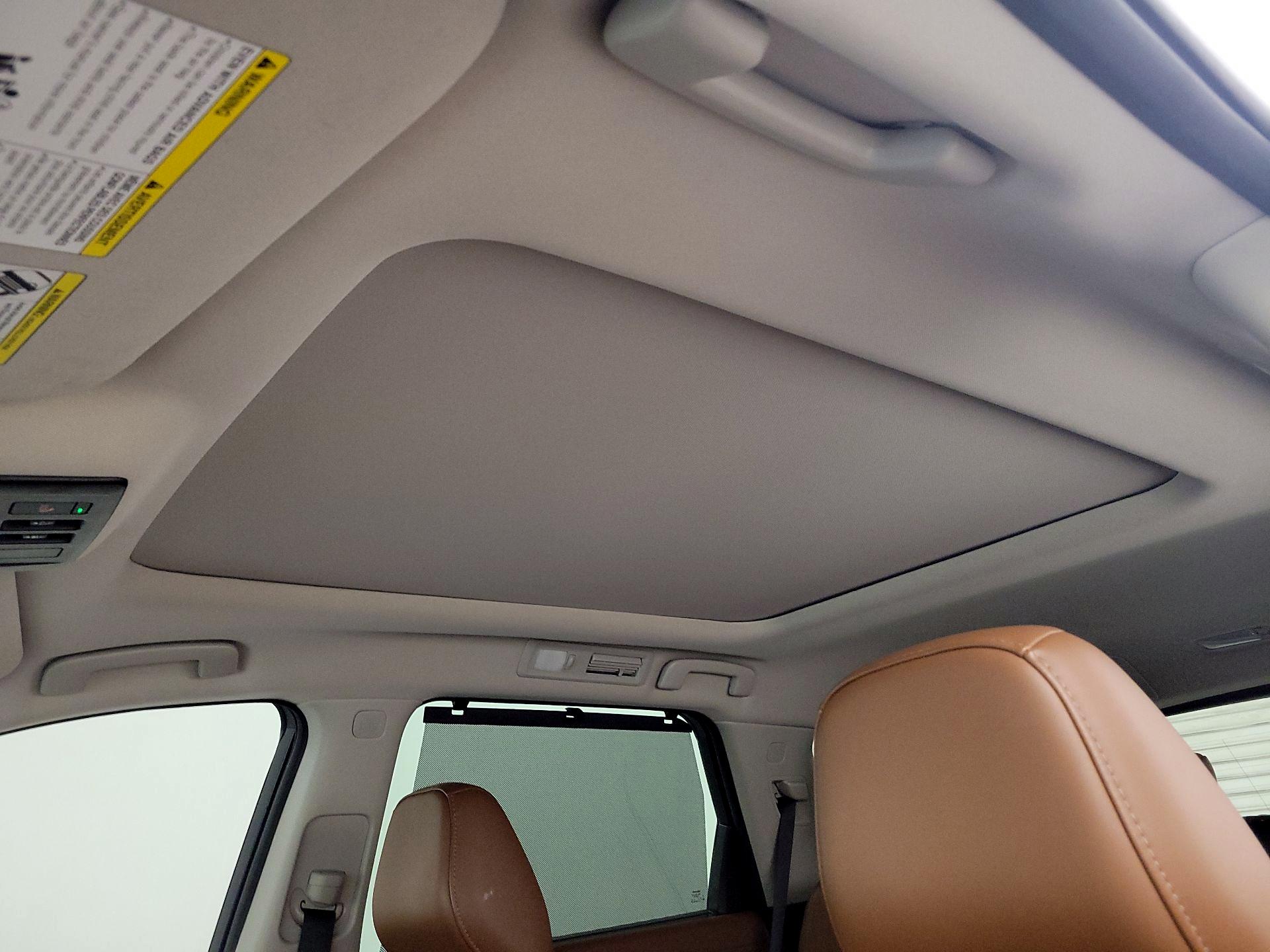 Thumbnail: 2024 Nissan Pathfinder - 17