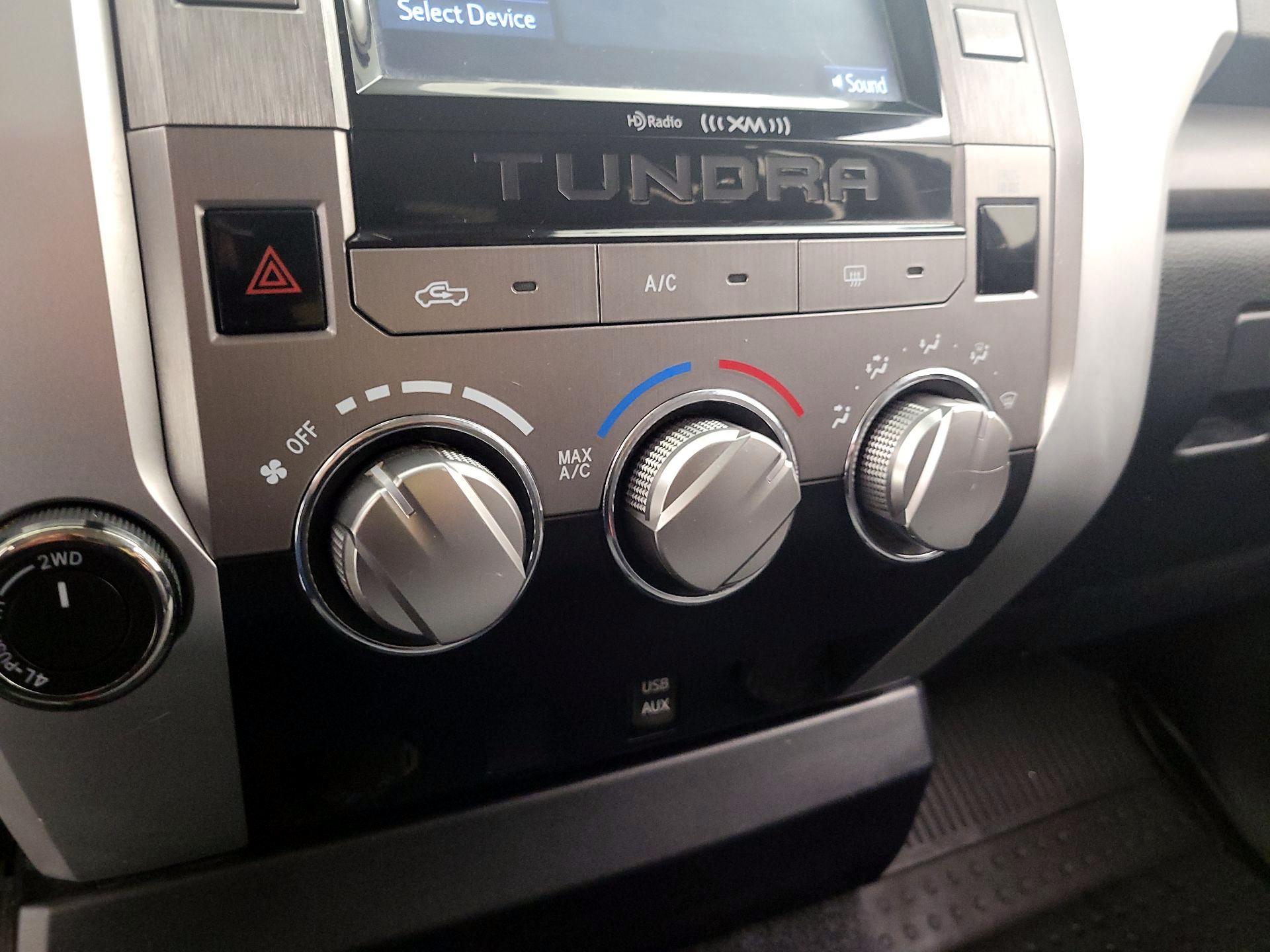 Thumbnail: 2018 Toyota Tundra - 12