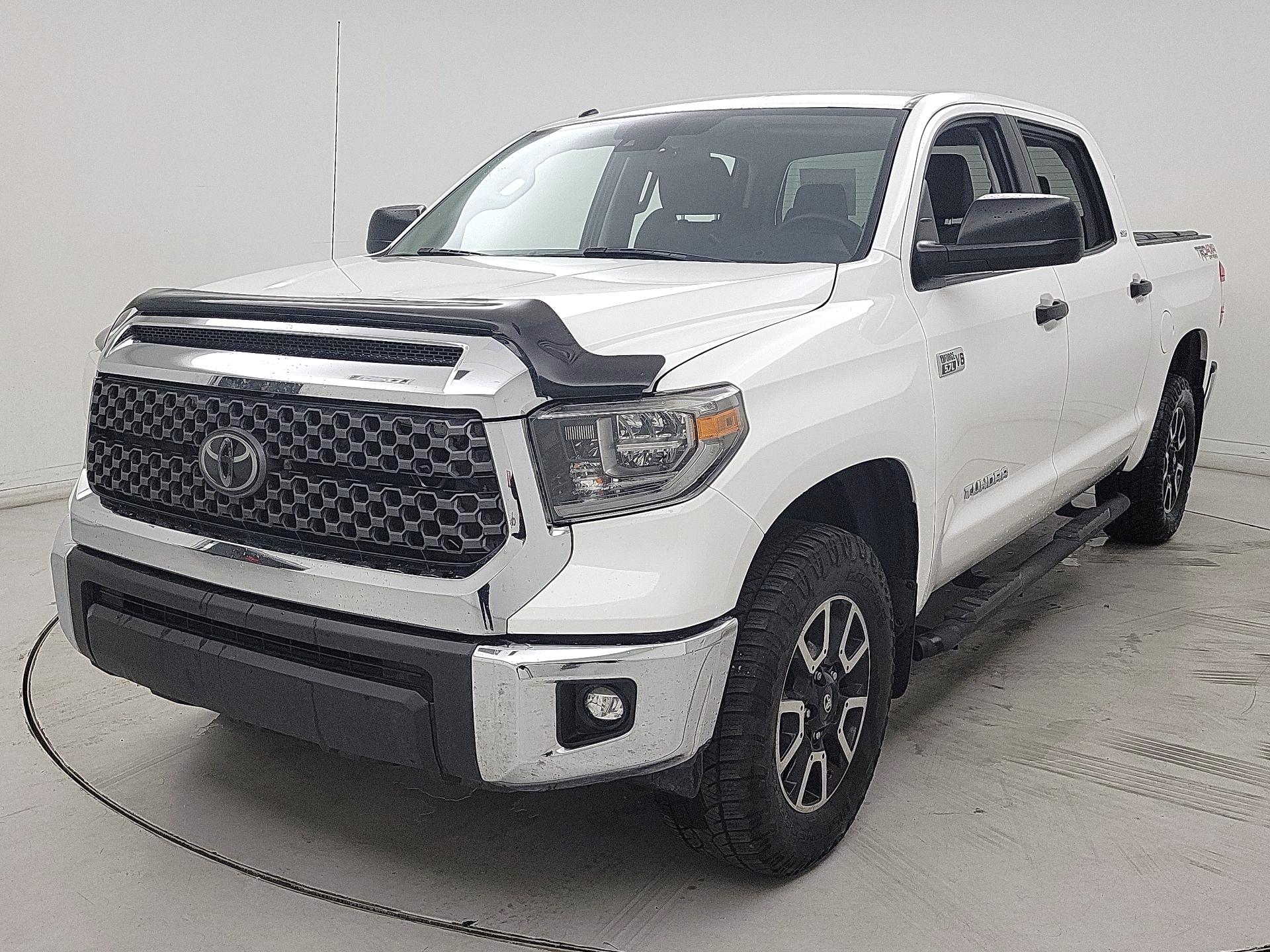 Thumbnail: 2018 Toyota Tundra - 3