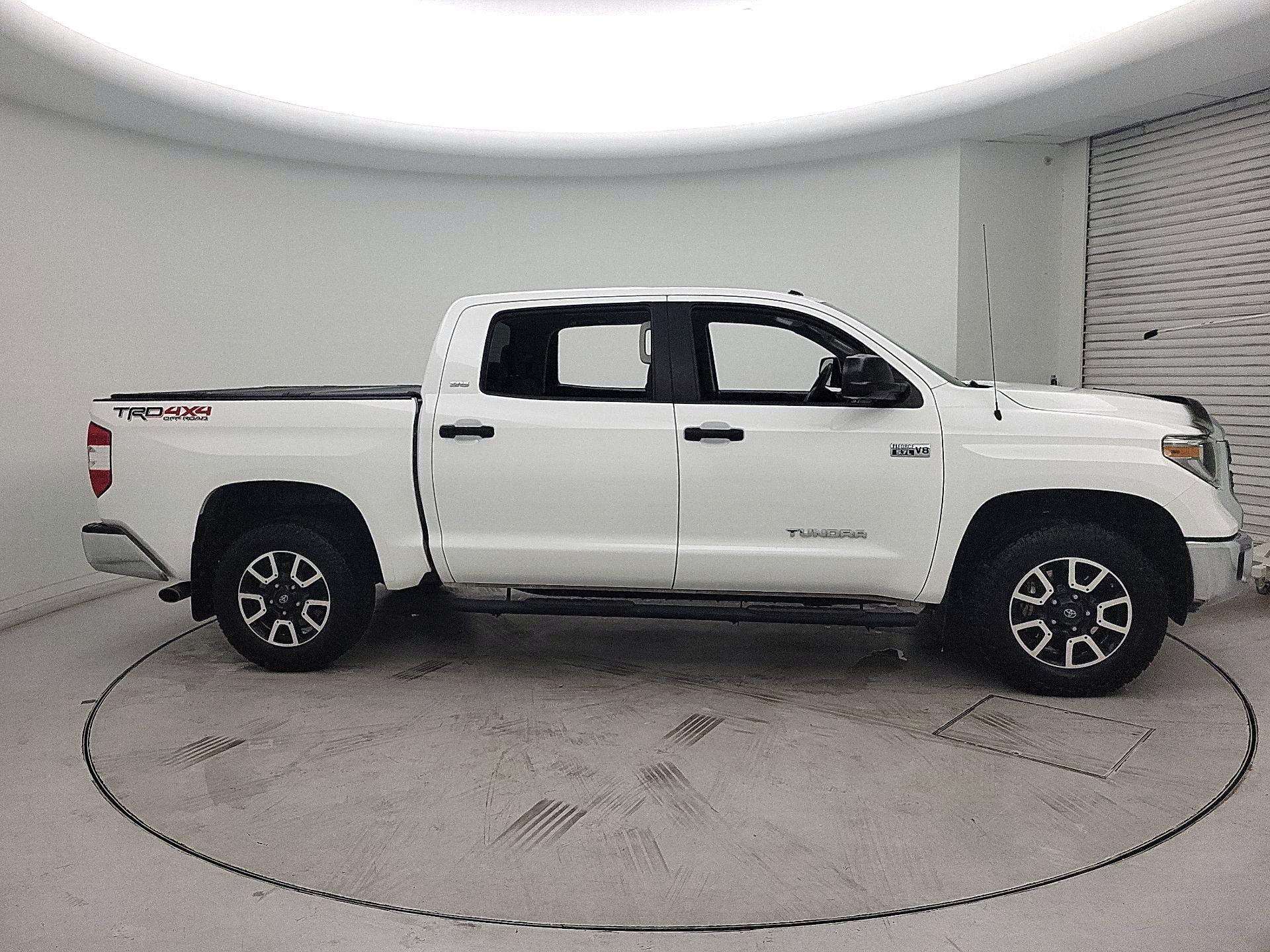Thumbnail: 2018 Toyota Tundra - 4