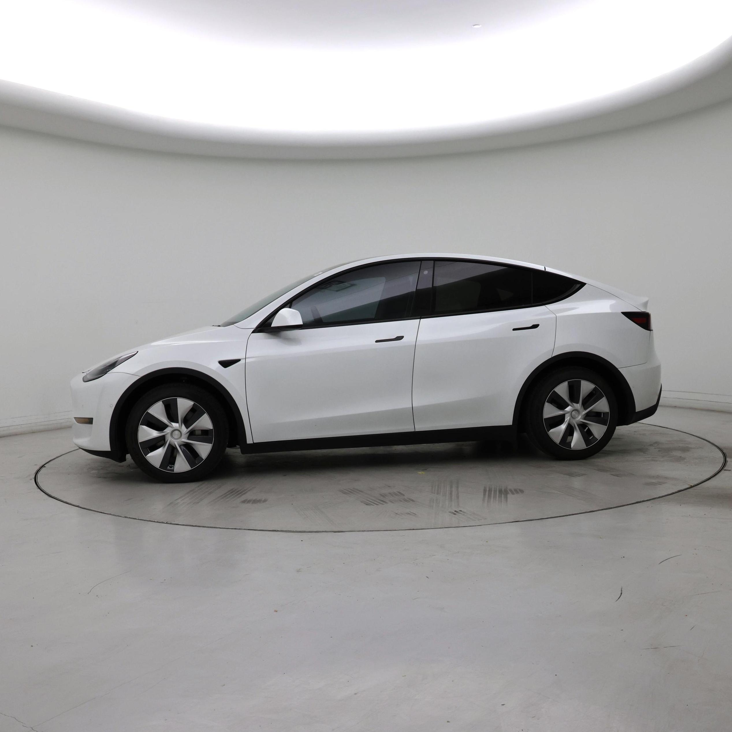 Thumbnail: 2020 Tesla Model Y - 3