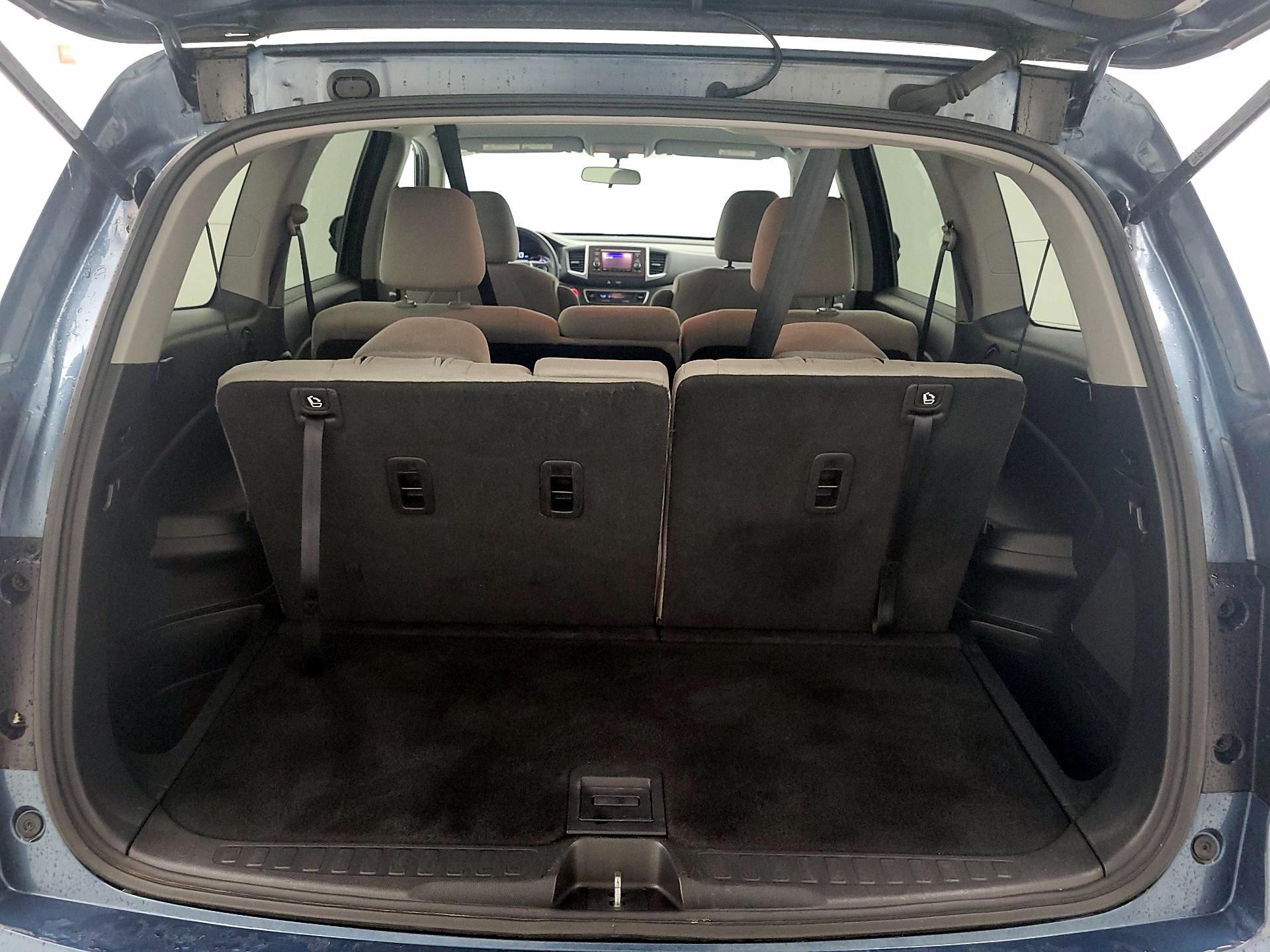 Thumbnail: 2018 Honda Pilot - 16