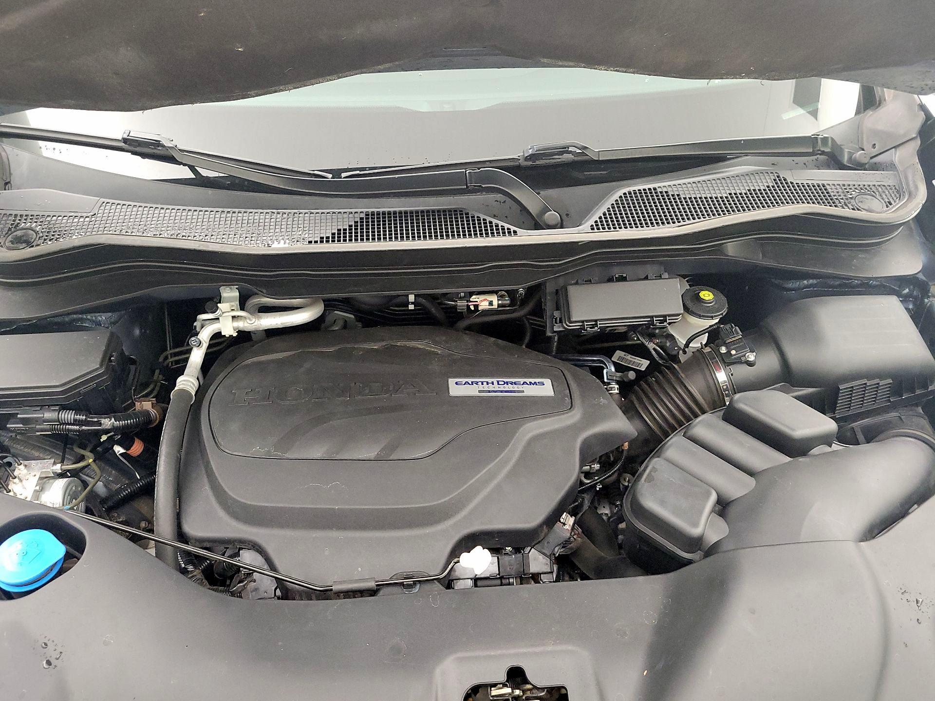 Thumbnail: 2018 Honda Pilot - 17