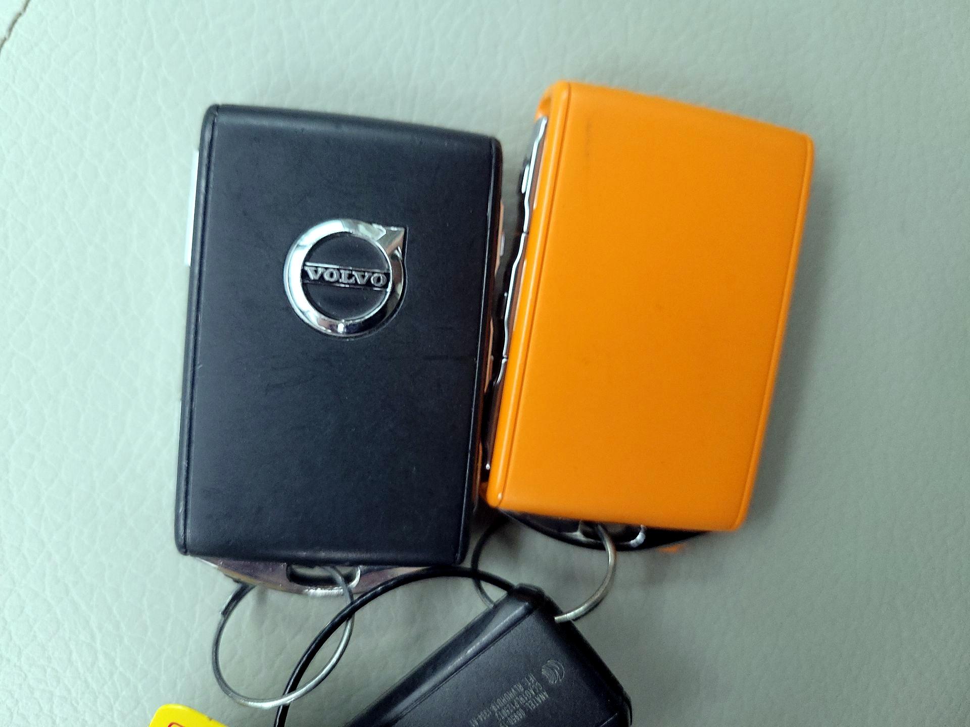 Thumbnail: 2021 Volvo XC90 - 20