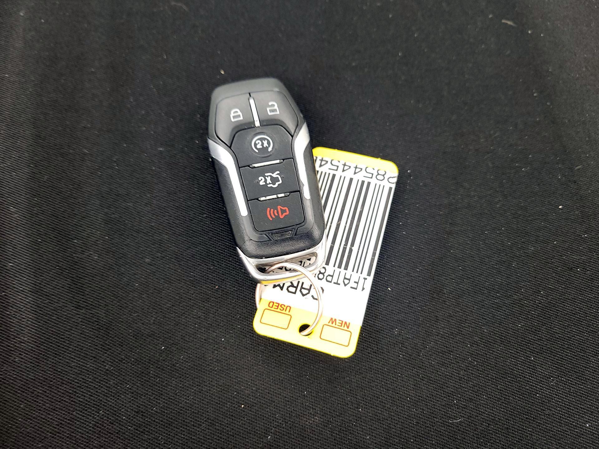 Thumbnail: 2016 Ford Mustang - 18