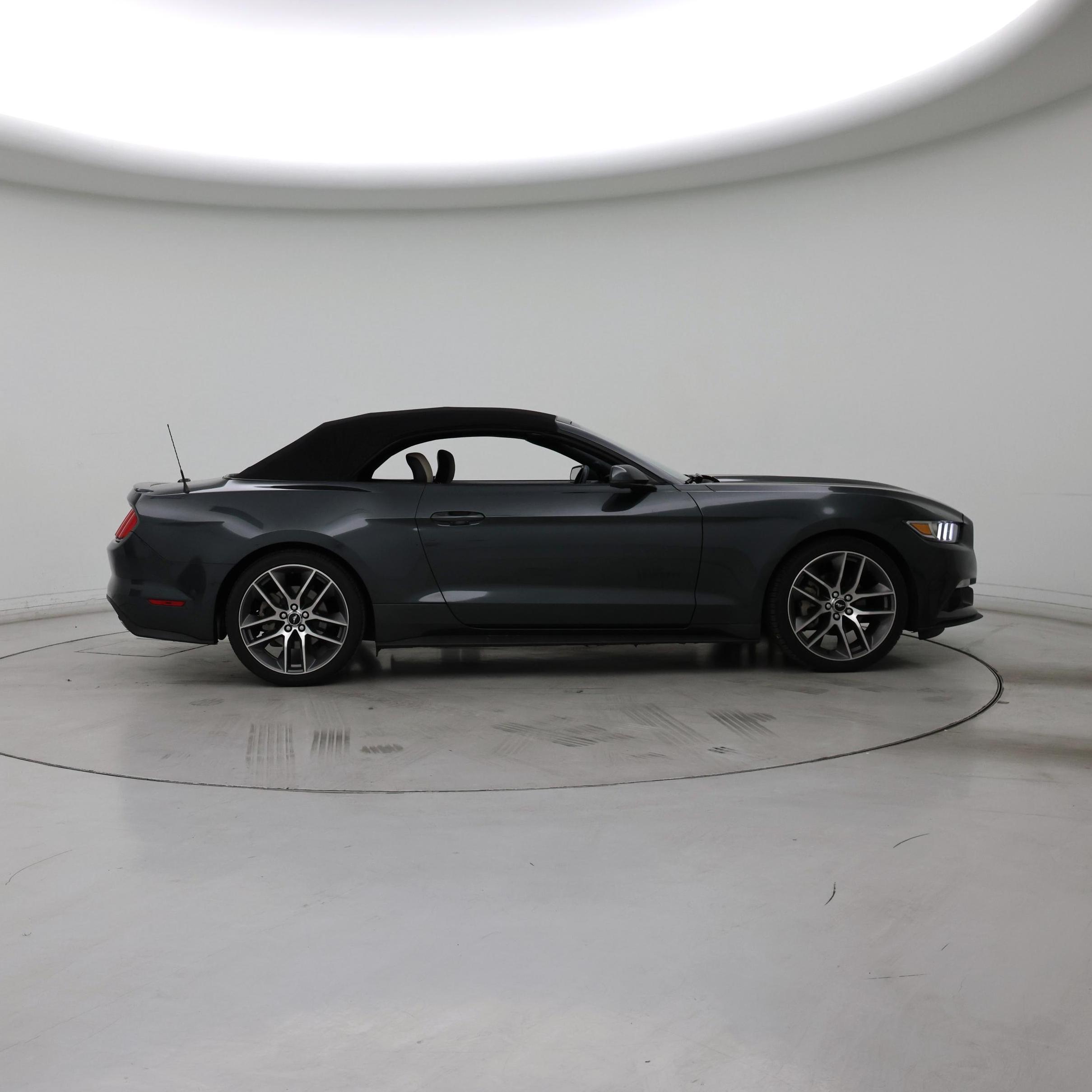 Thumbnail: 2016 Ford Mustang - 7