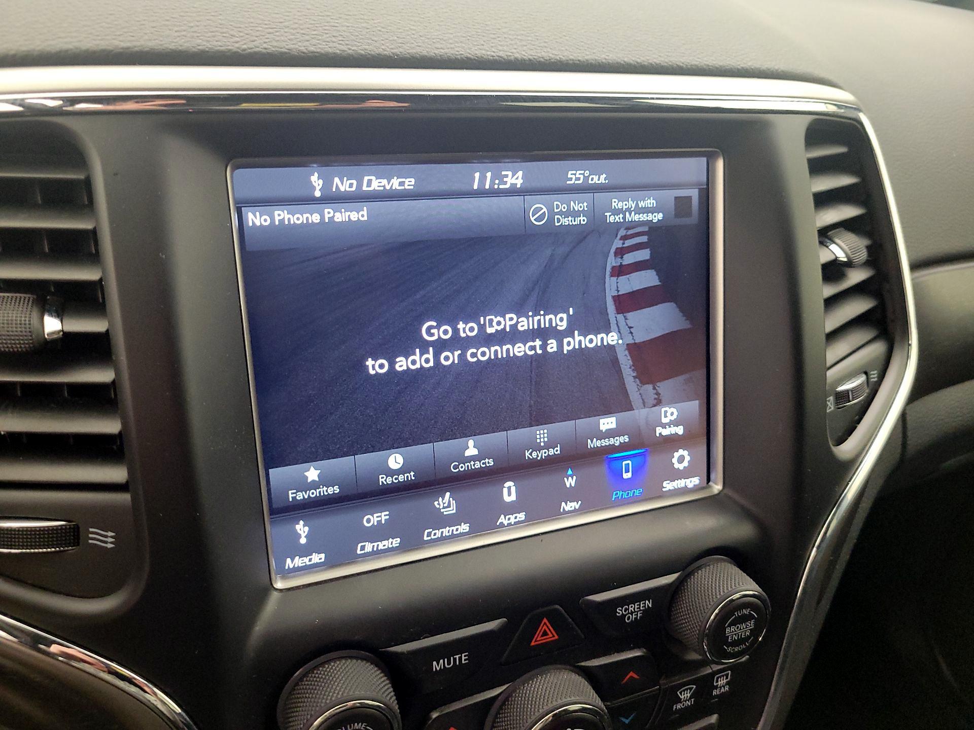 Thumbnail: 2018 Jeep Grand Cherokee - 11