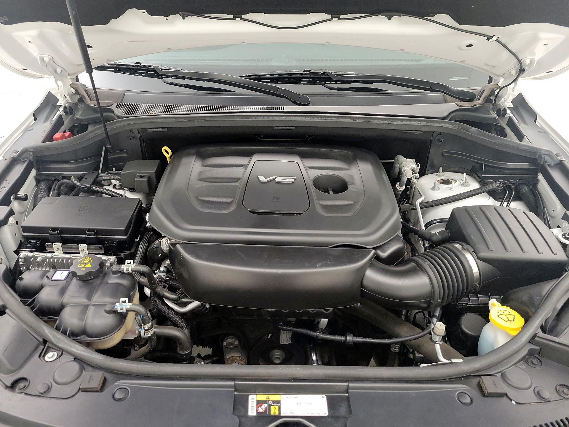 Thumbnail: 2018 Jeep Grand Cherokee - 15