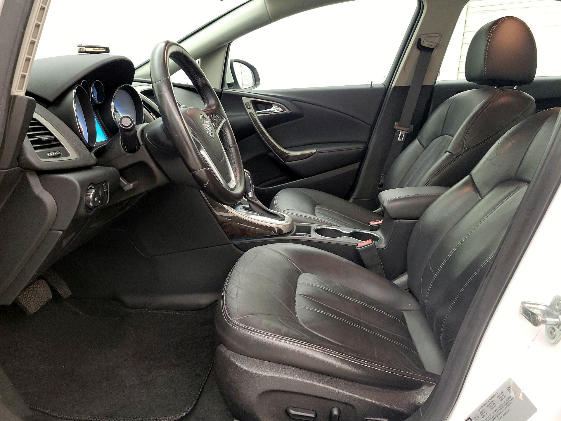 Thumbnail: 2016 Buick Verano - 11