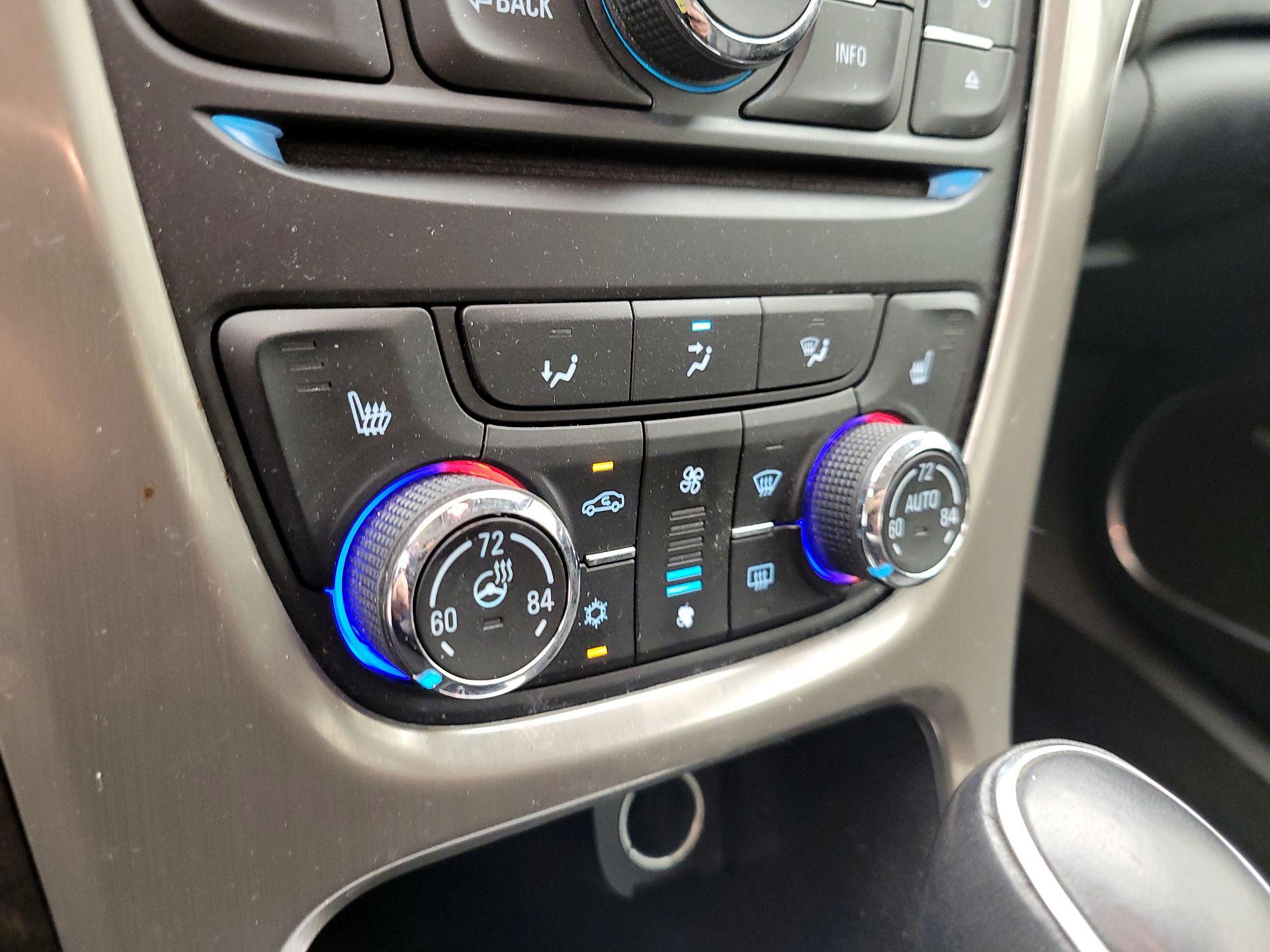 Thumbnail: 2016 Buick Verano - 14