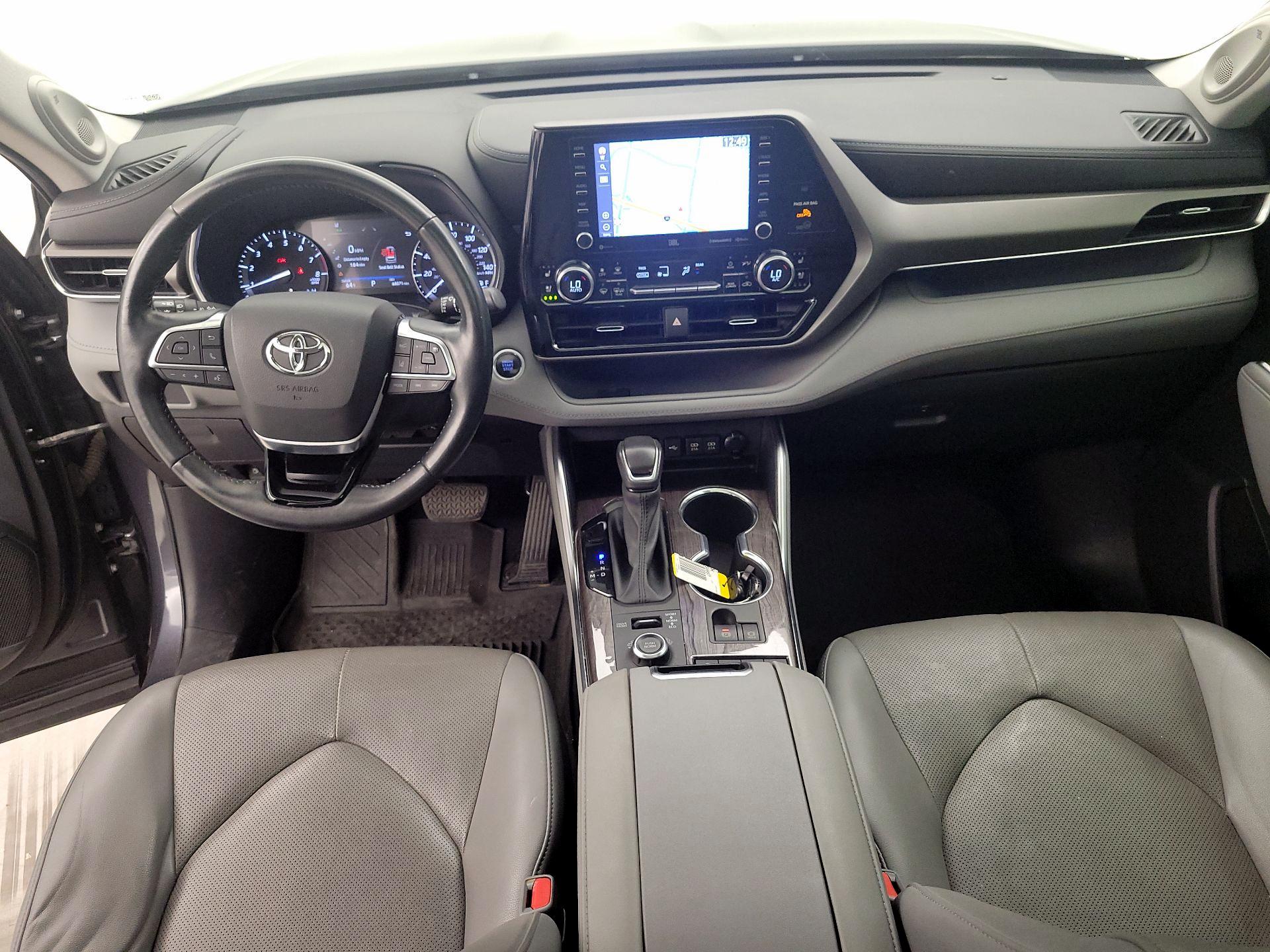 Thumbnail: 2021 Toyota Highlander - 9