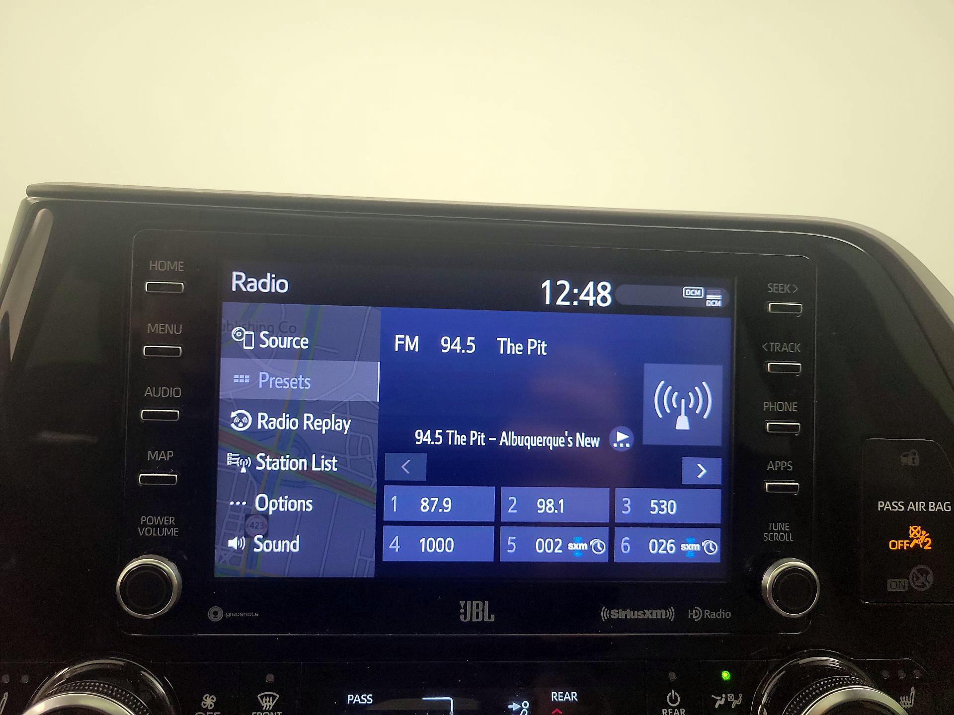 Thumbnail: 2021 Toyota Highlander - 16