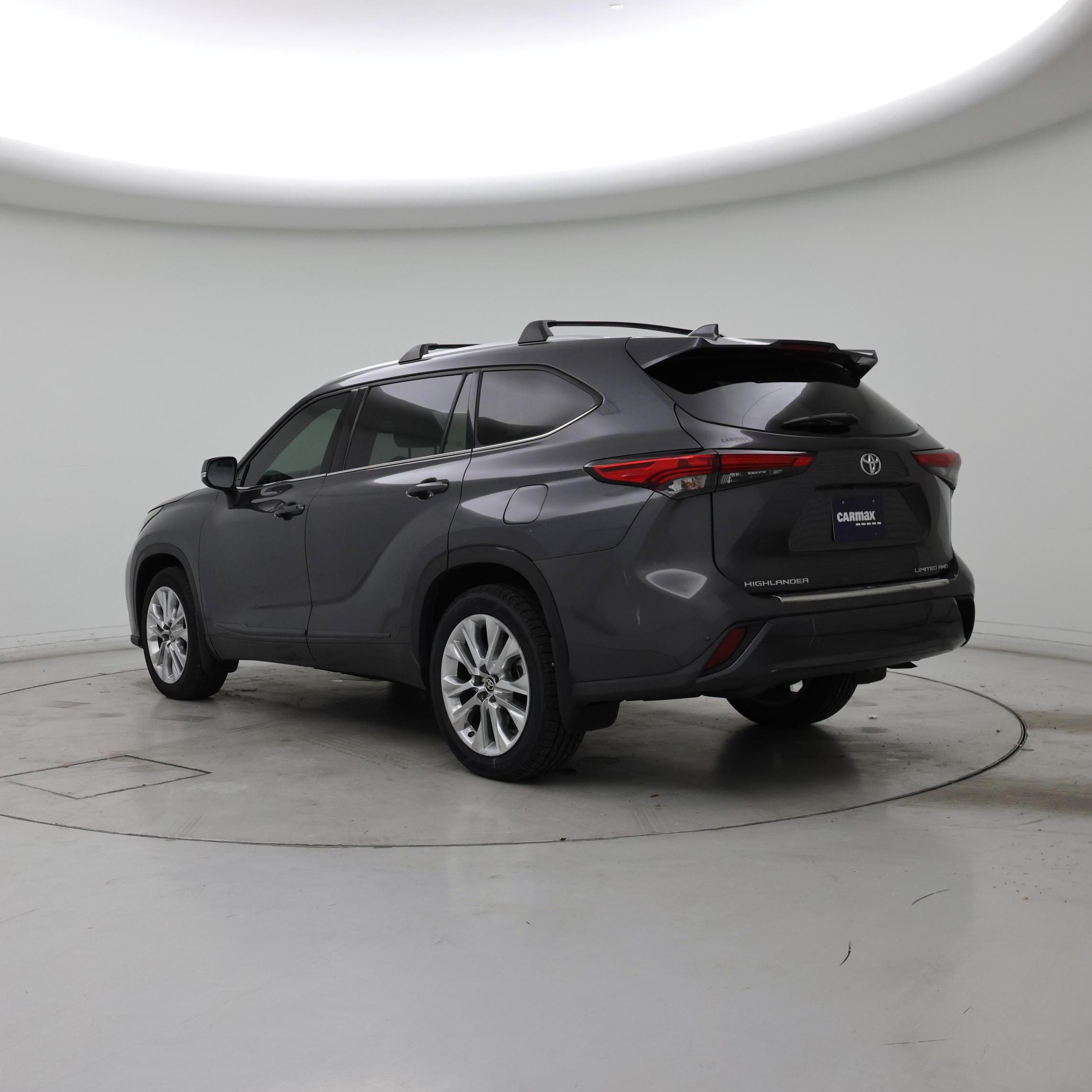 Thumbnail: 2021 Toyota Highlander - 2