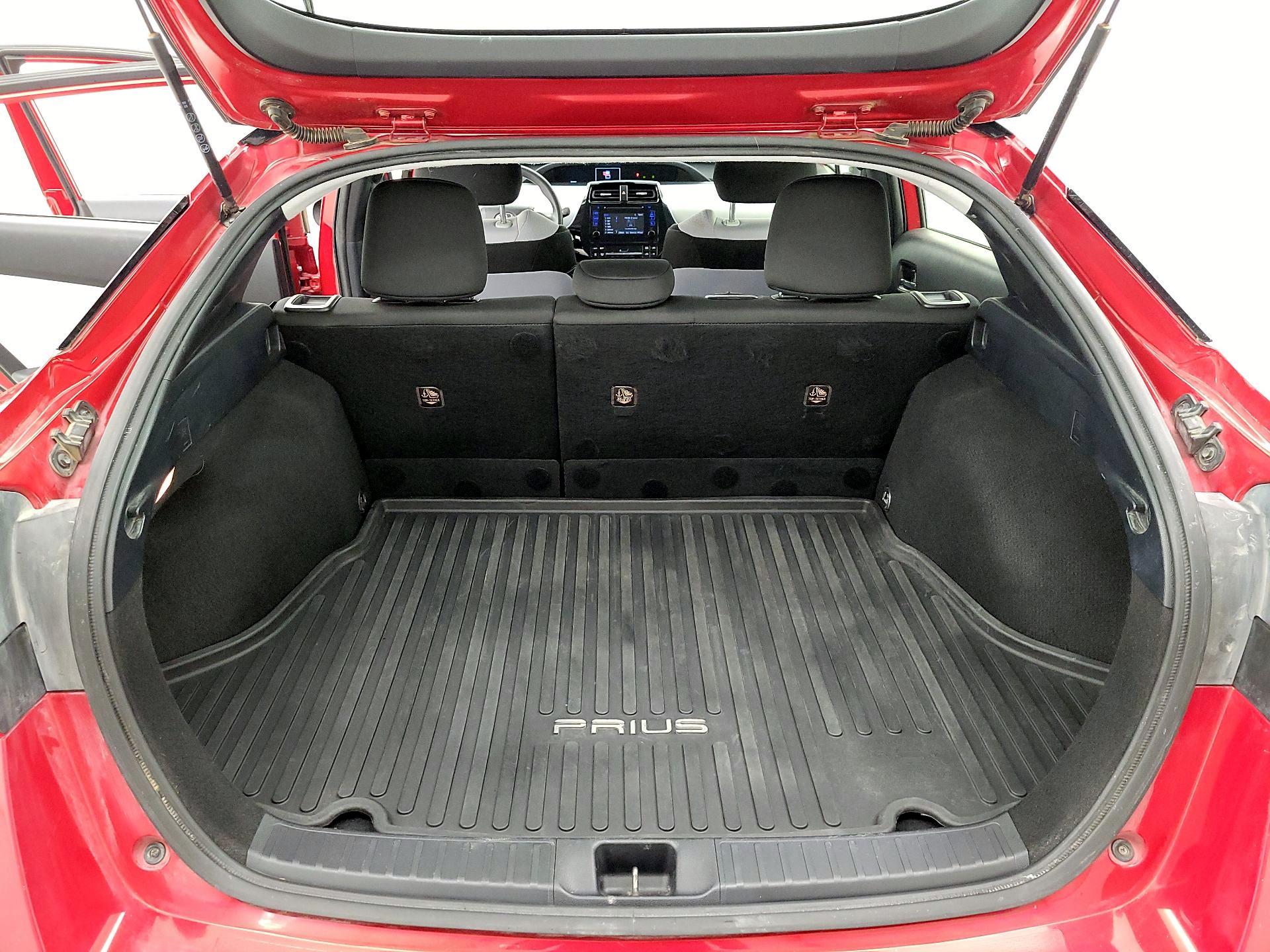 Thumbnail: 2019 Toyota Prius - 20