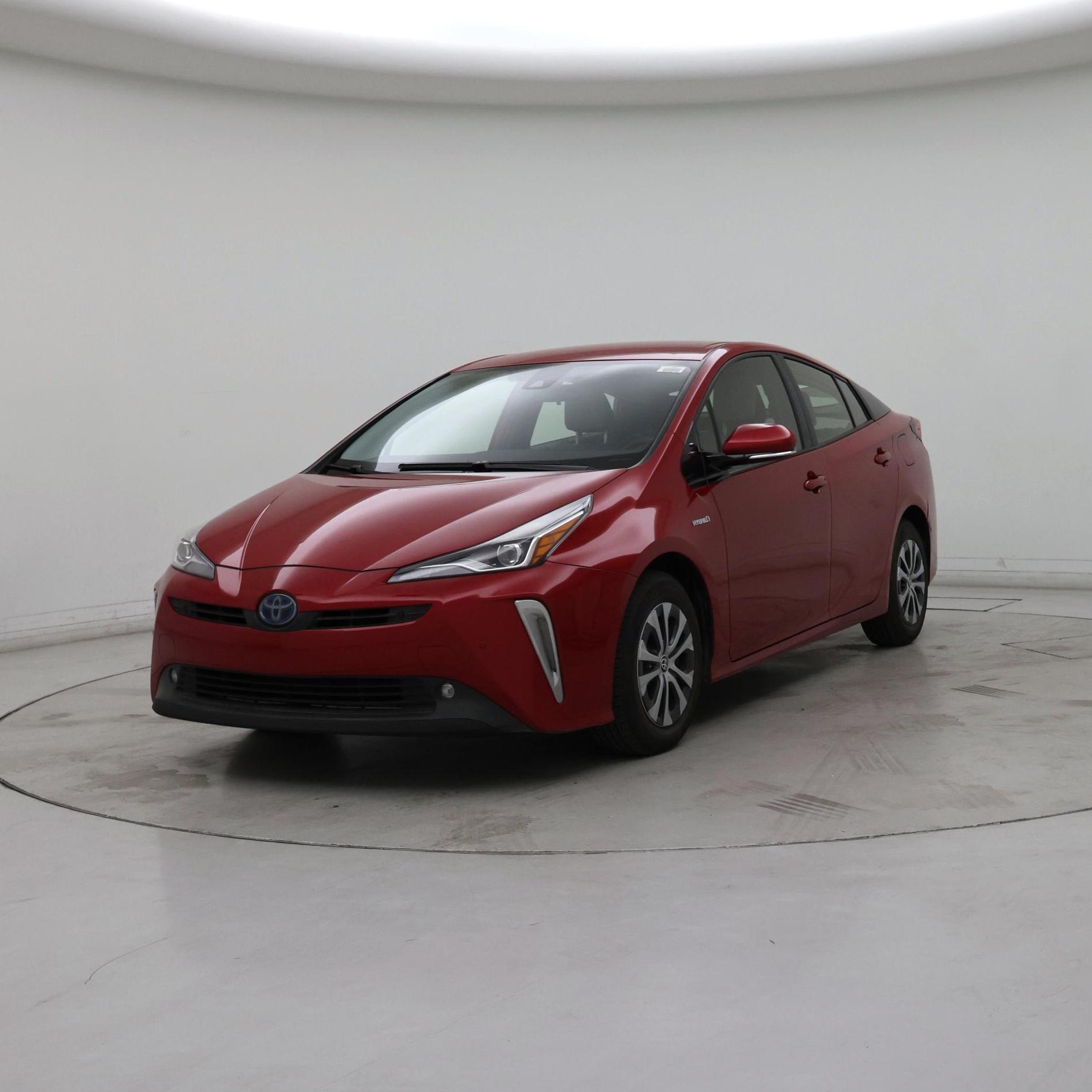 Thumbnail: 2019 Toyota Prius - 4