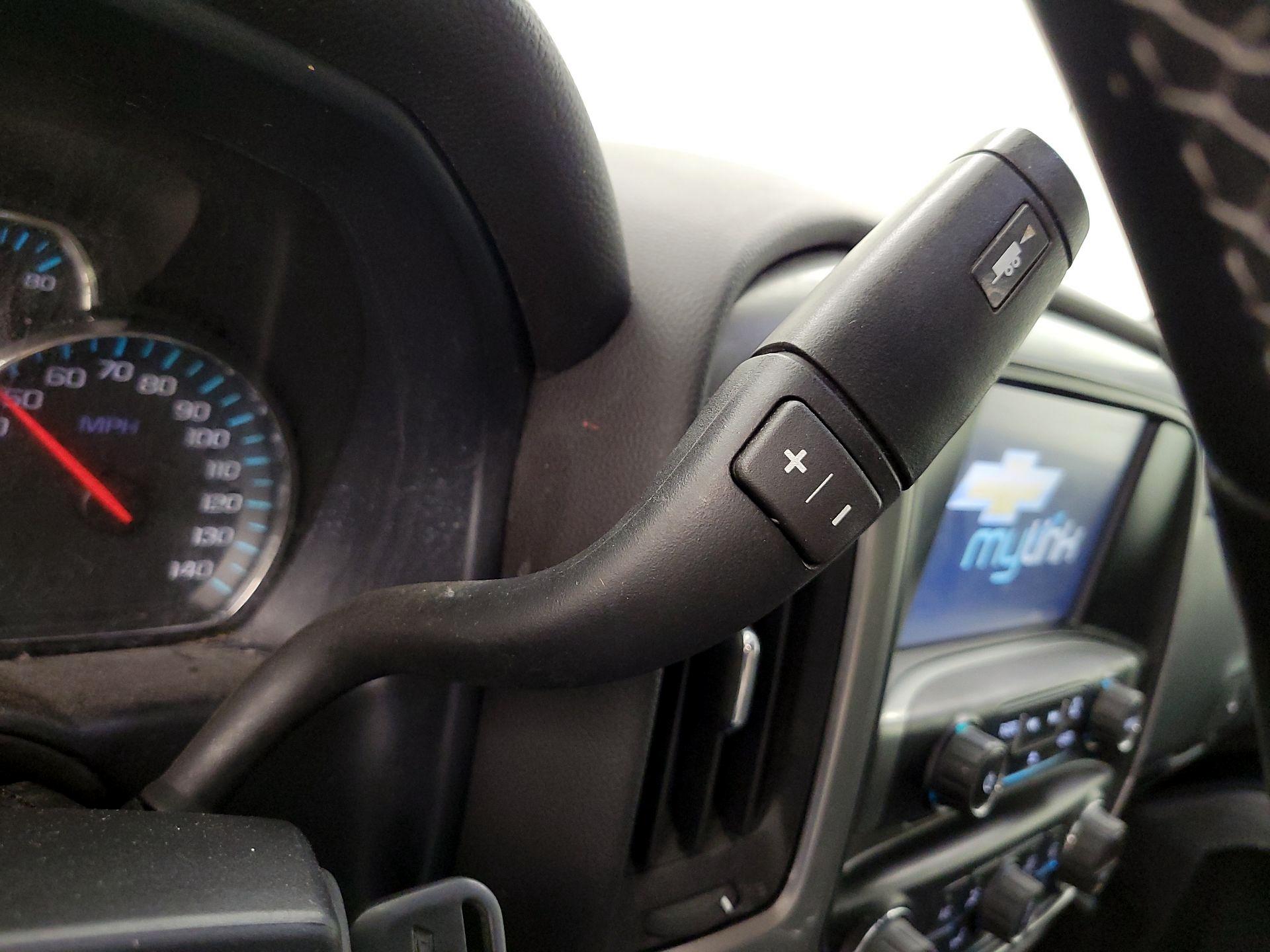 Thumbnail: 2015 Chevrolet Silverado 1500 - 13