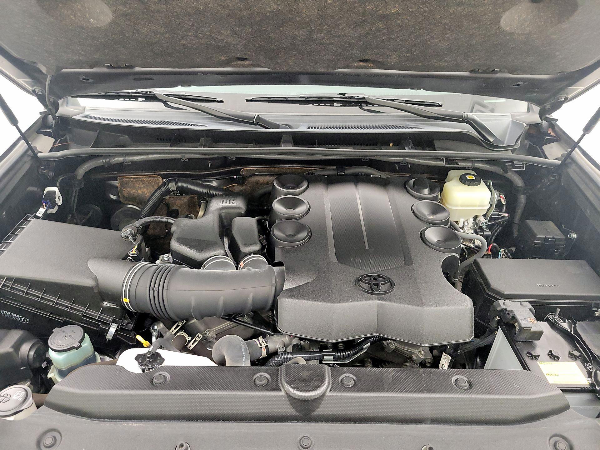 Thumbnail: 2022 Toyota 4Runner - 15