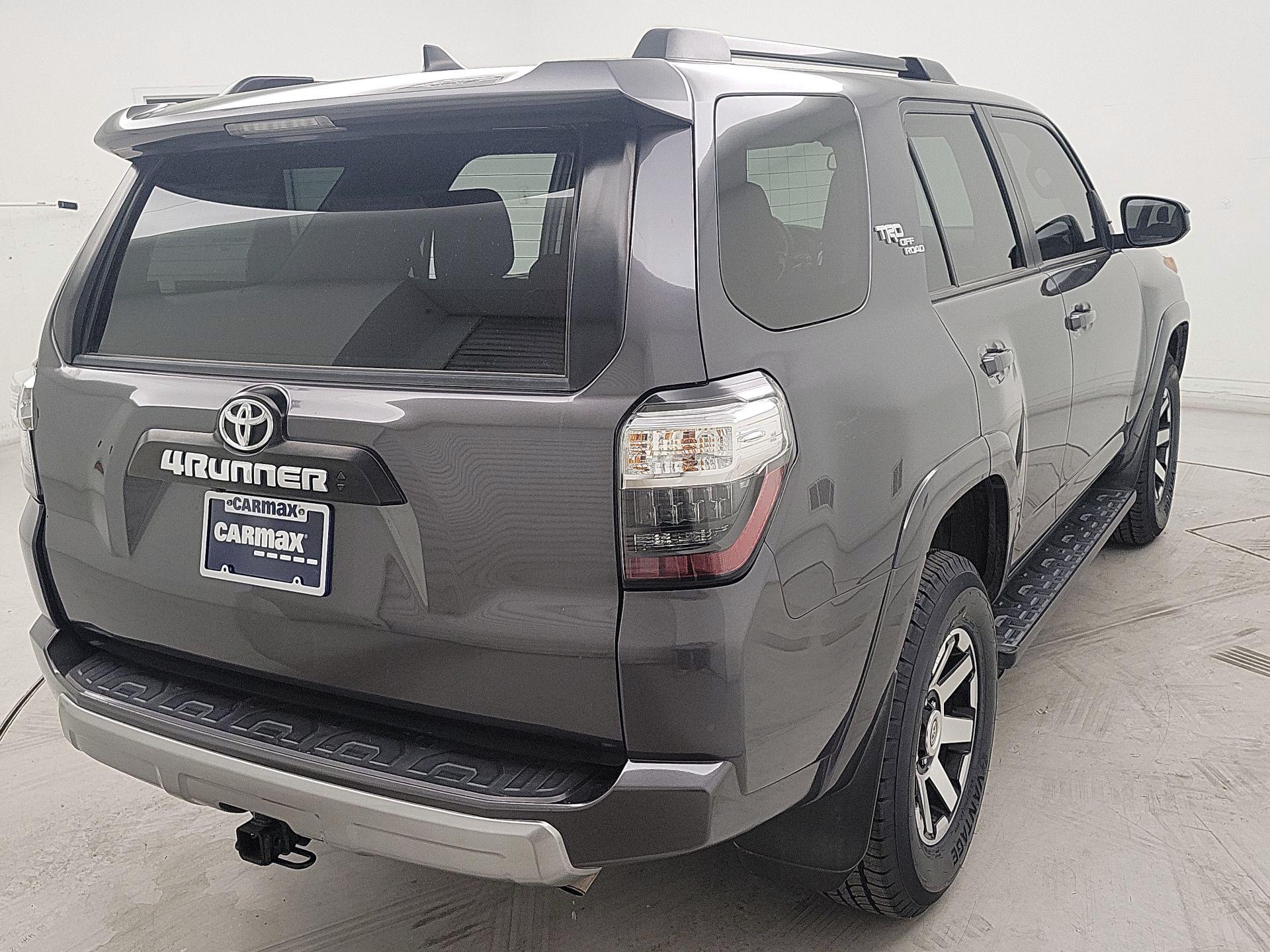Thumbnail: 2022 Toyota 4Runner - 5