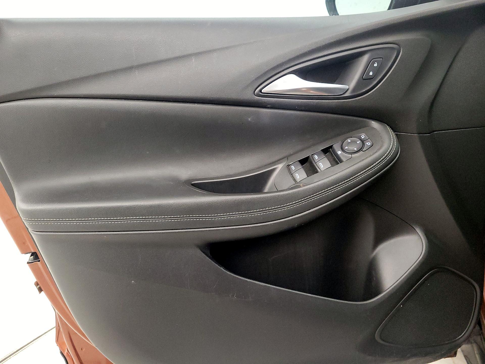 Thumbnail: 2020 Buick Encore GX - 12