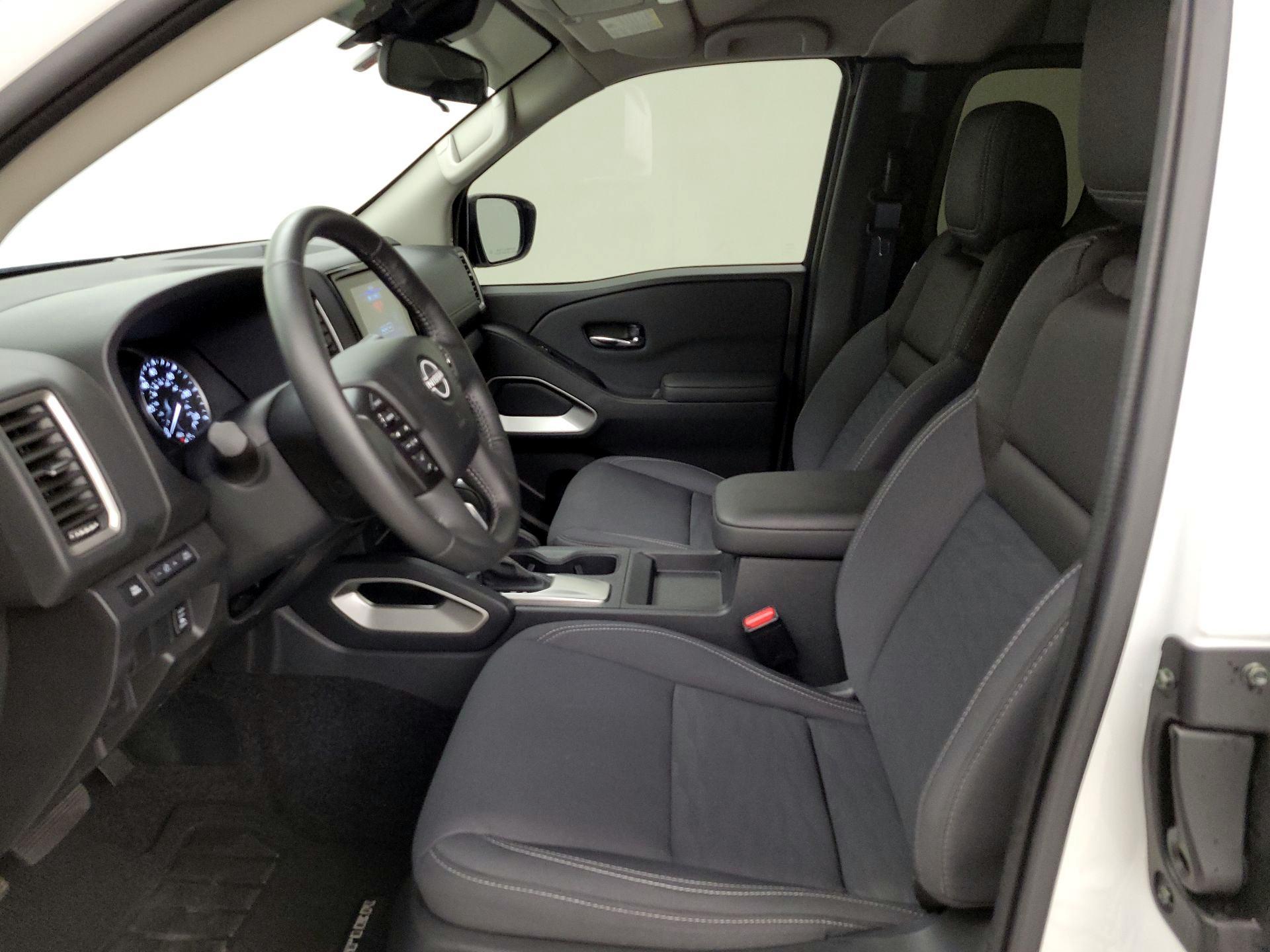 Thumbnail: 2024 Nissan Frontier - 11