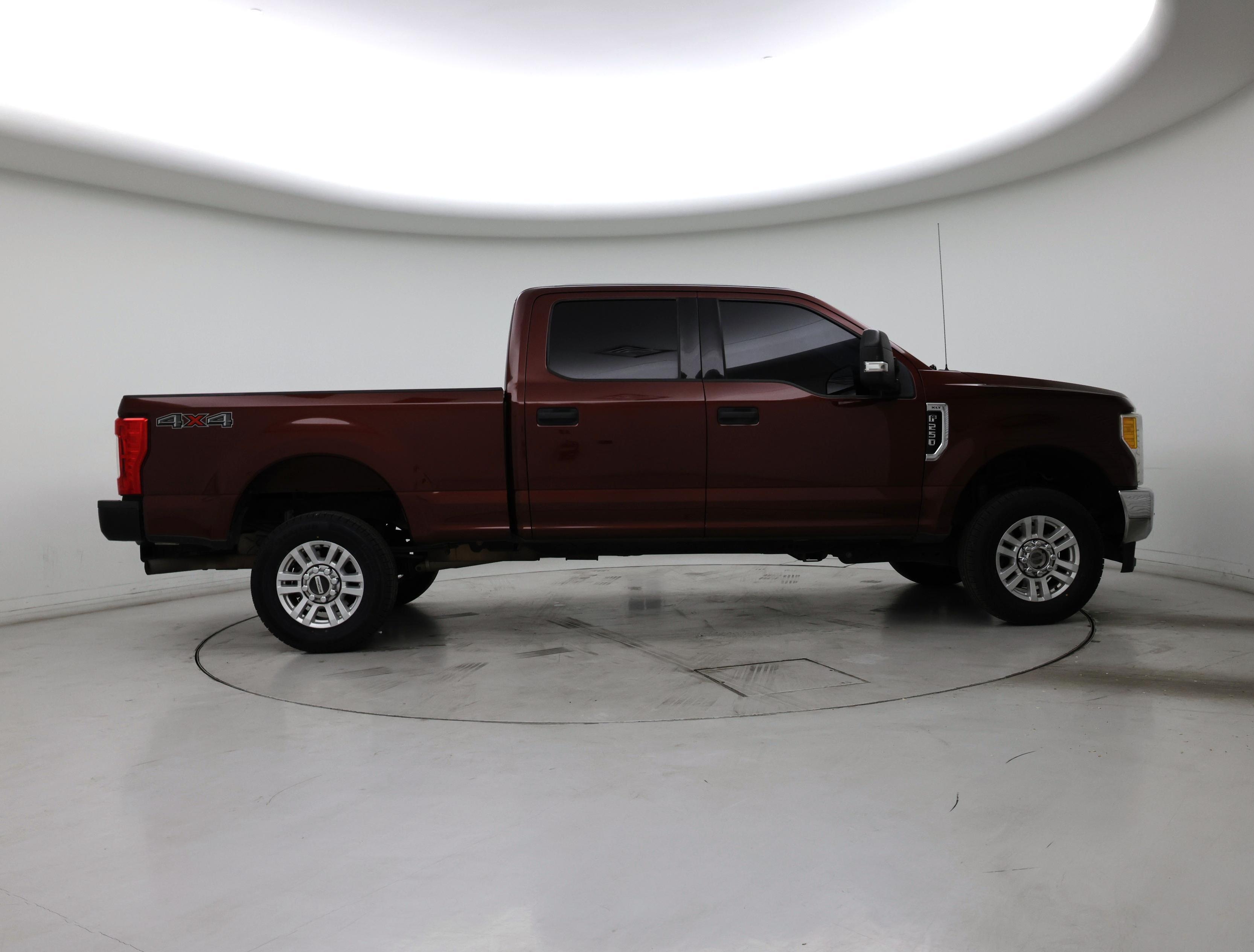 Thumbnail: 2017 Ford F-250 - 7