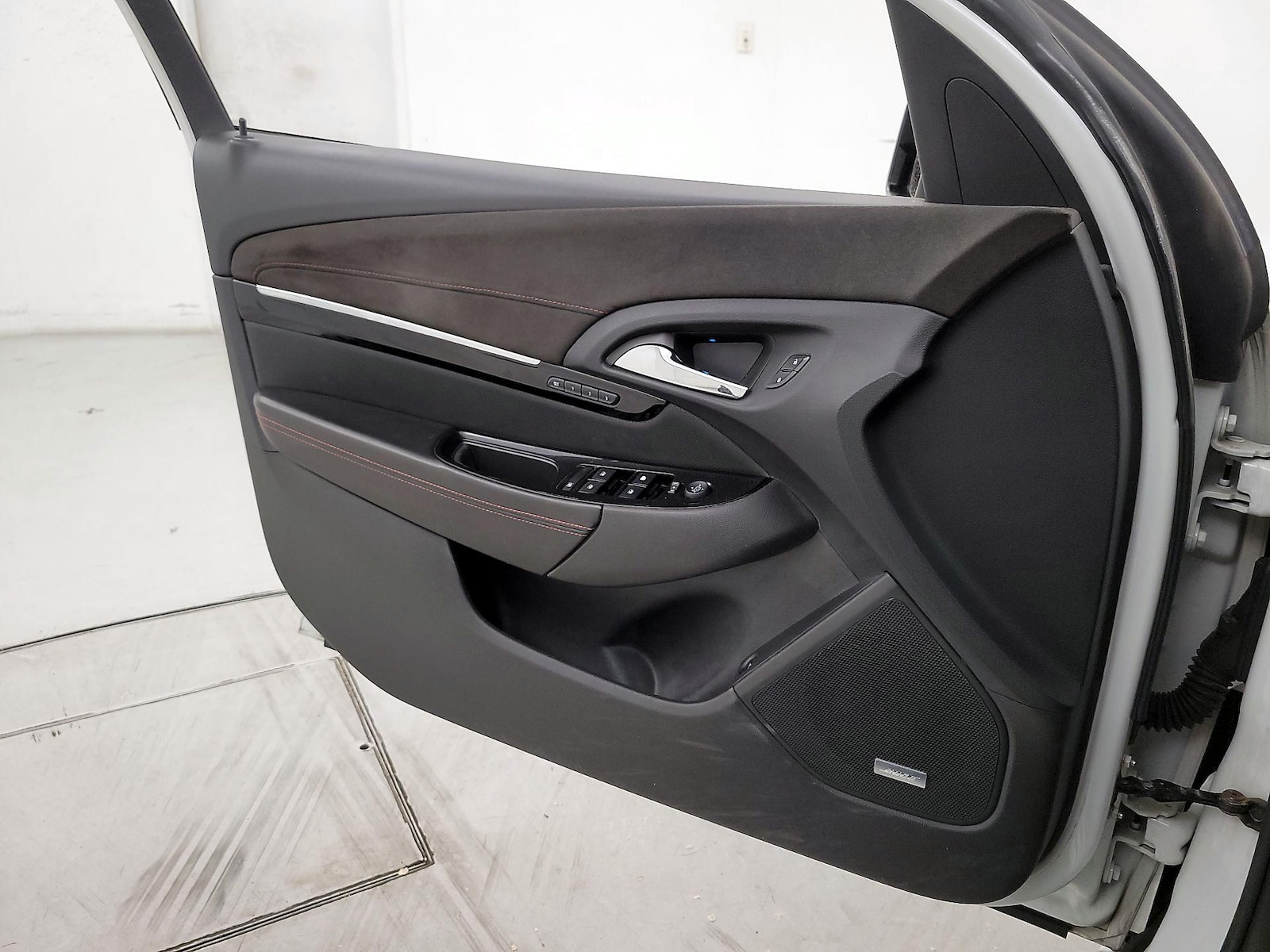 2015 Chevrolet SS Base - Photo 13