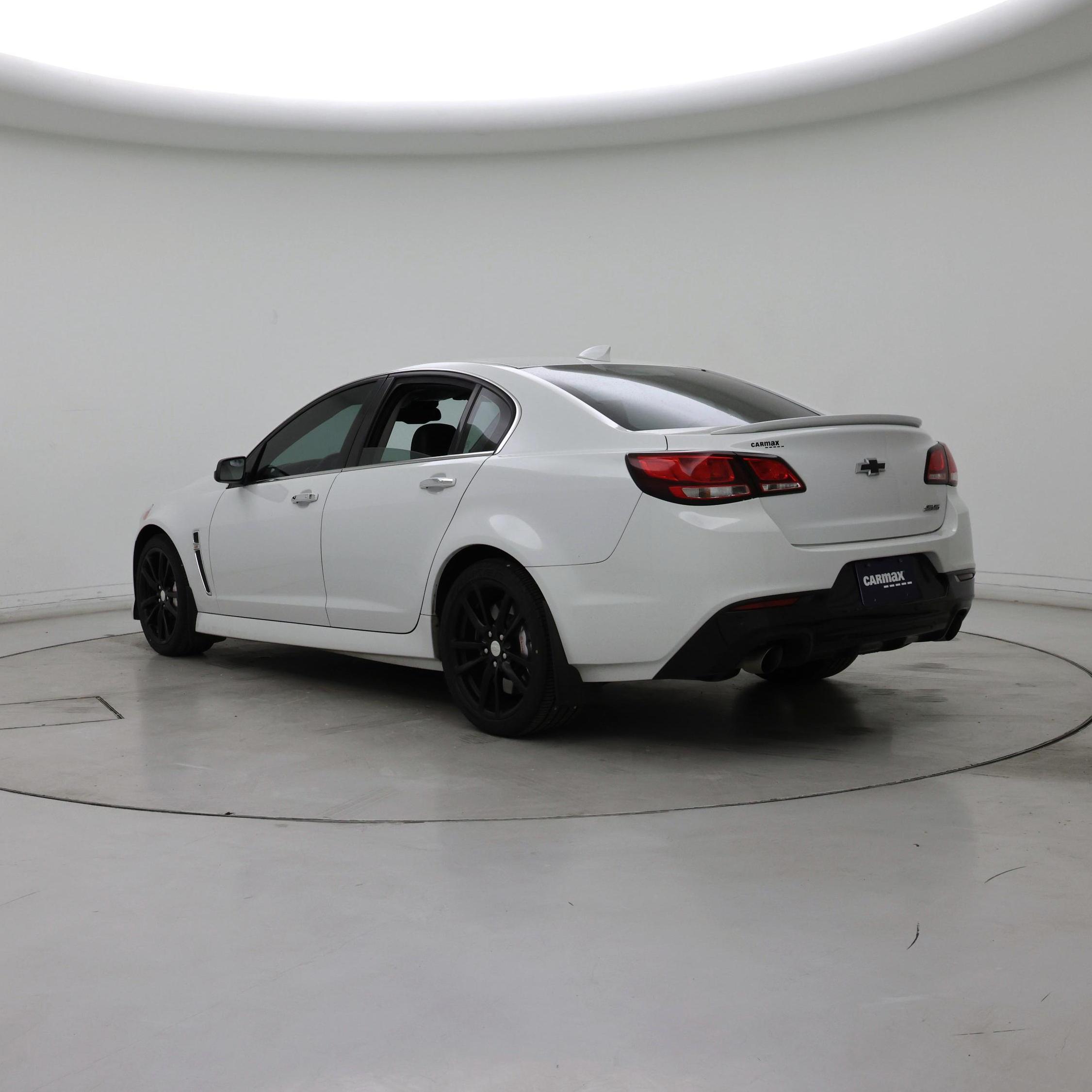 Thumbnail: 2015 Chevrolet  - 2