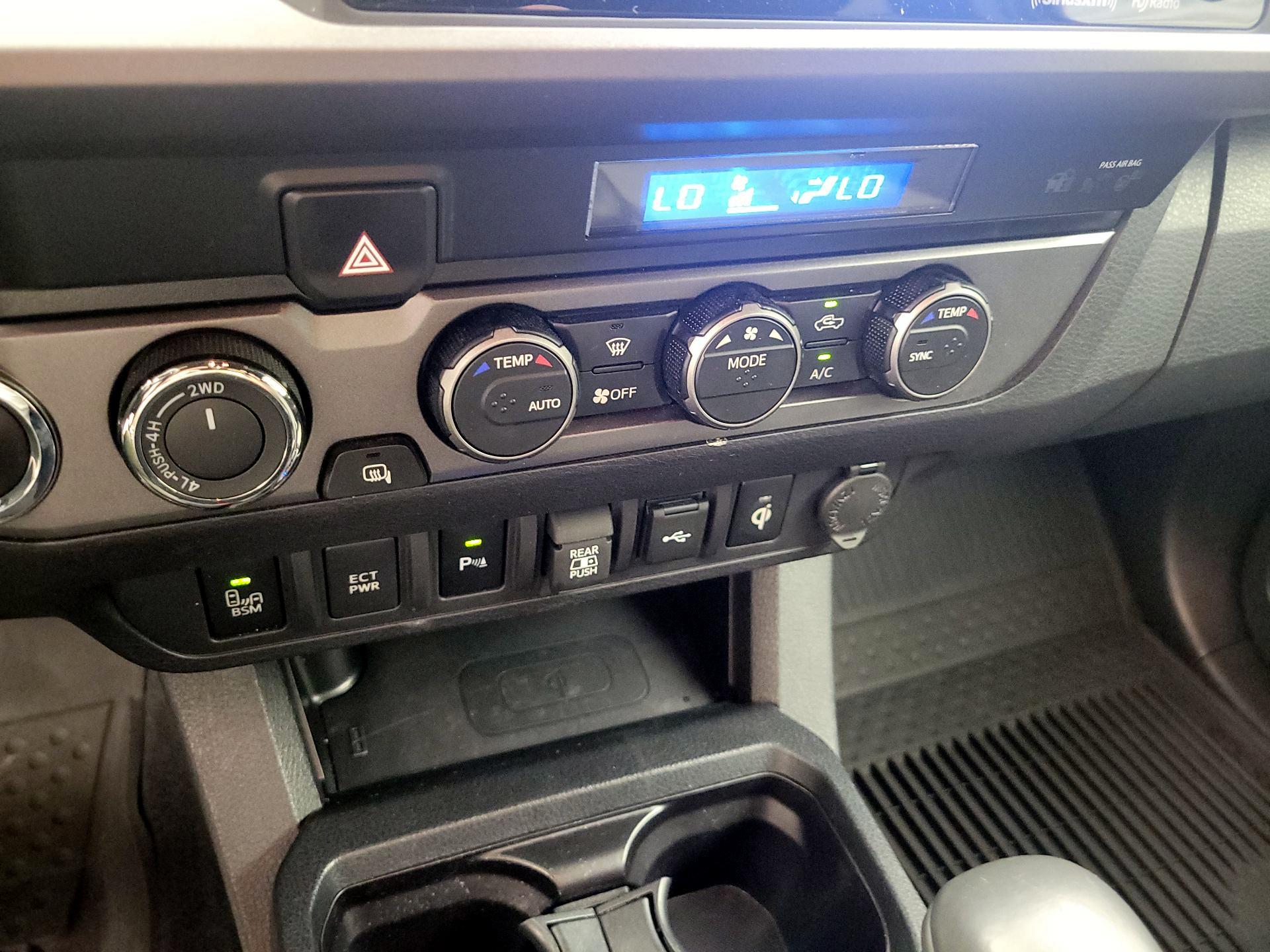 Thumbnail: 2023 Toyota Tacoma - 14