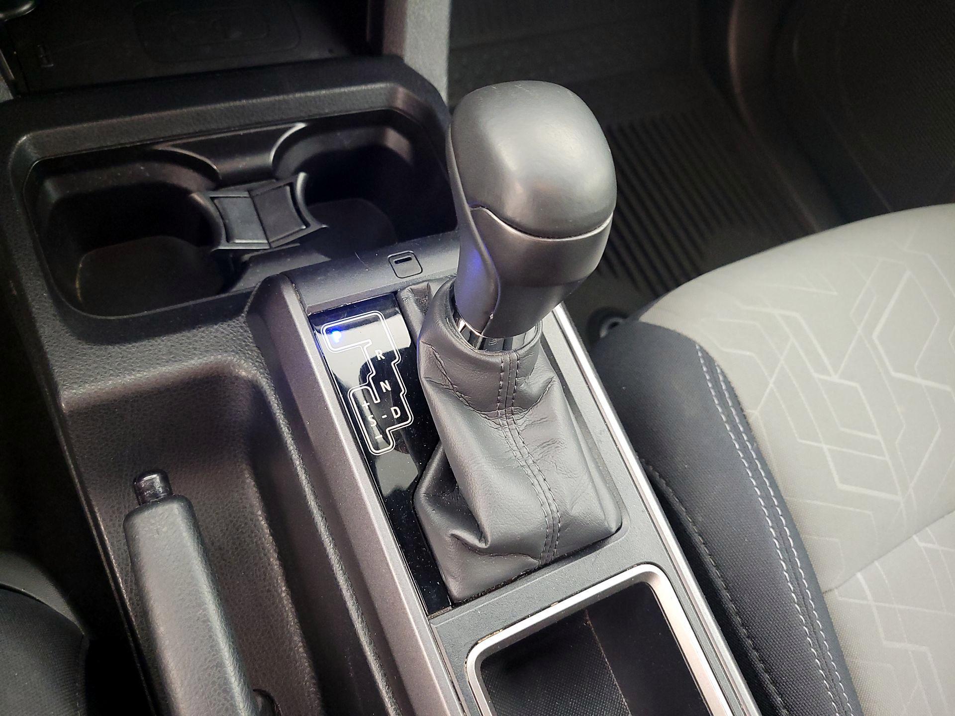 Thumbnail: 2023 Toyota Tacoma - 15