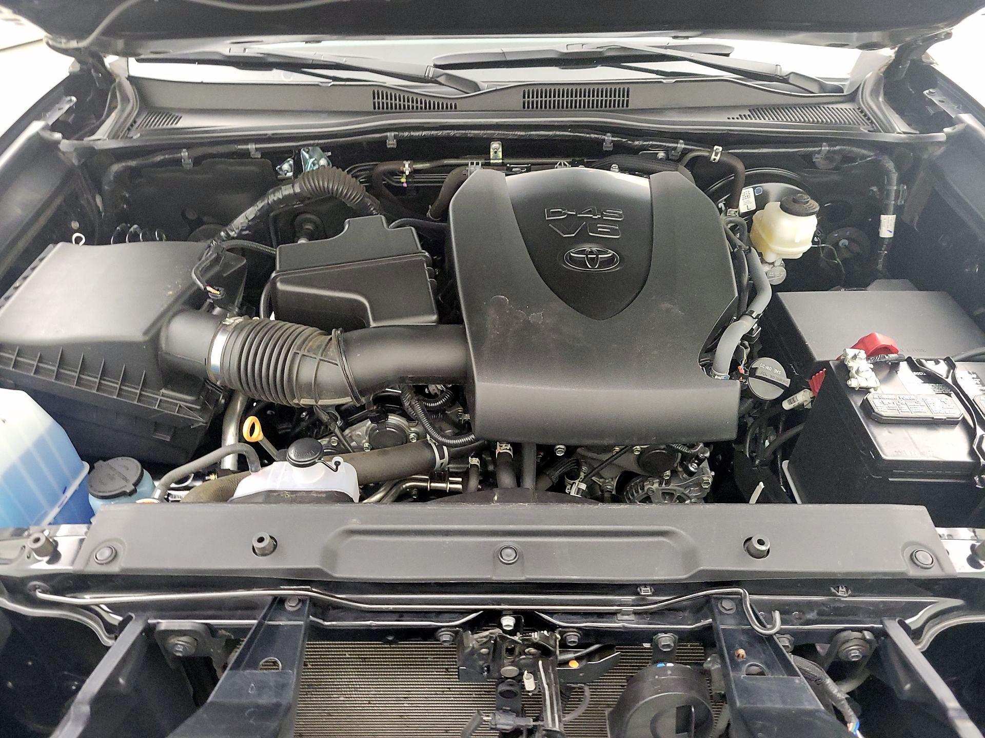 Thumbnail: 2023 Toyota Tacoma - 17