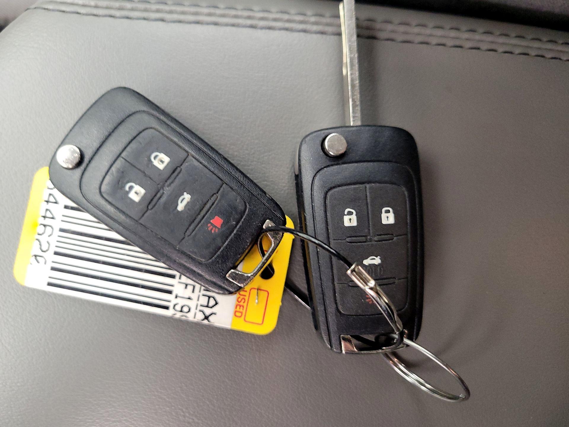 Thumbnail: 2014 Chevrolet Malibu - 19