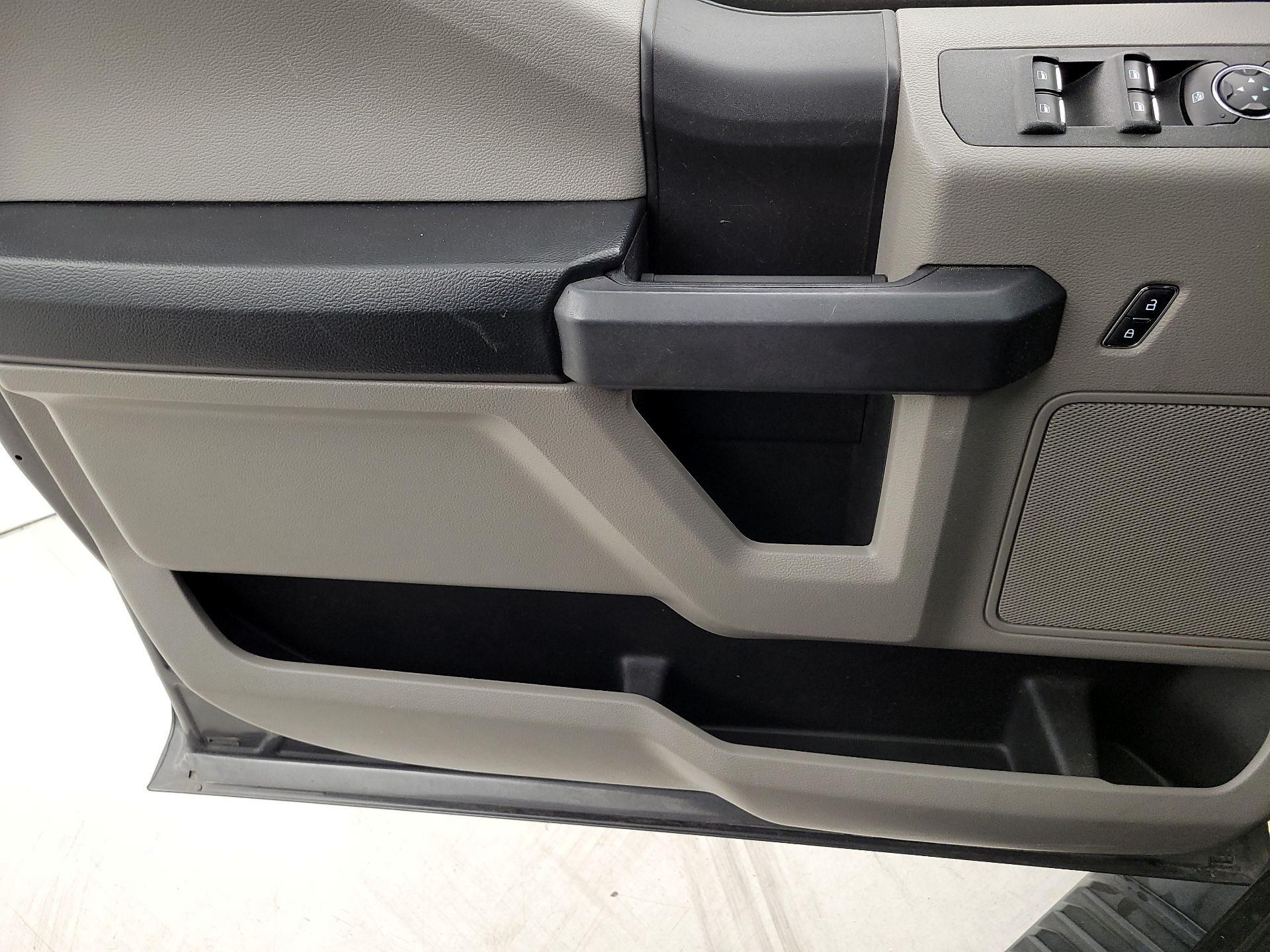 Thumbnail: 2019 Ford F-150 - 12