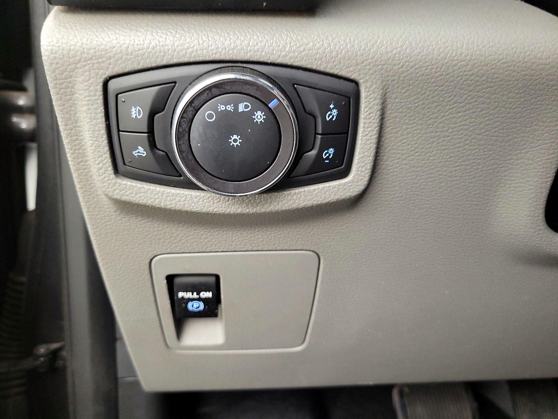 Thumbnail: 2019 Ford F-150 - 13